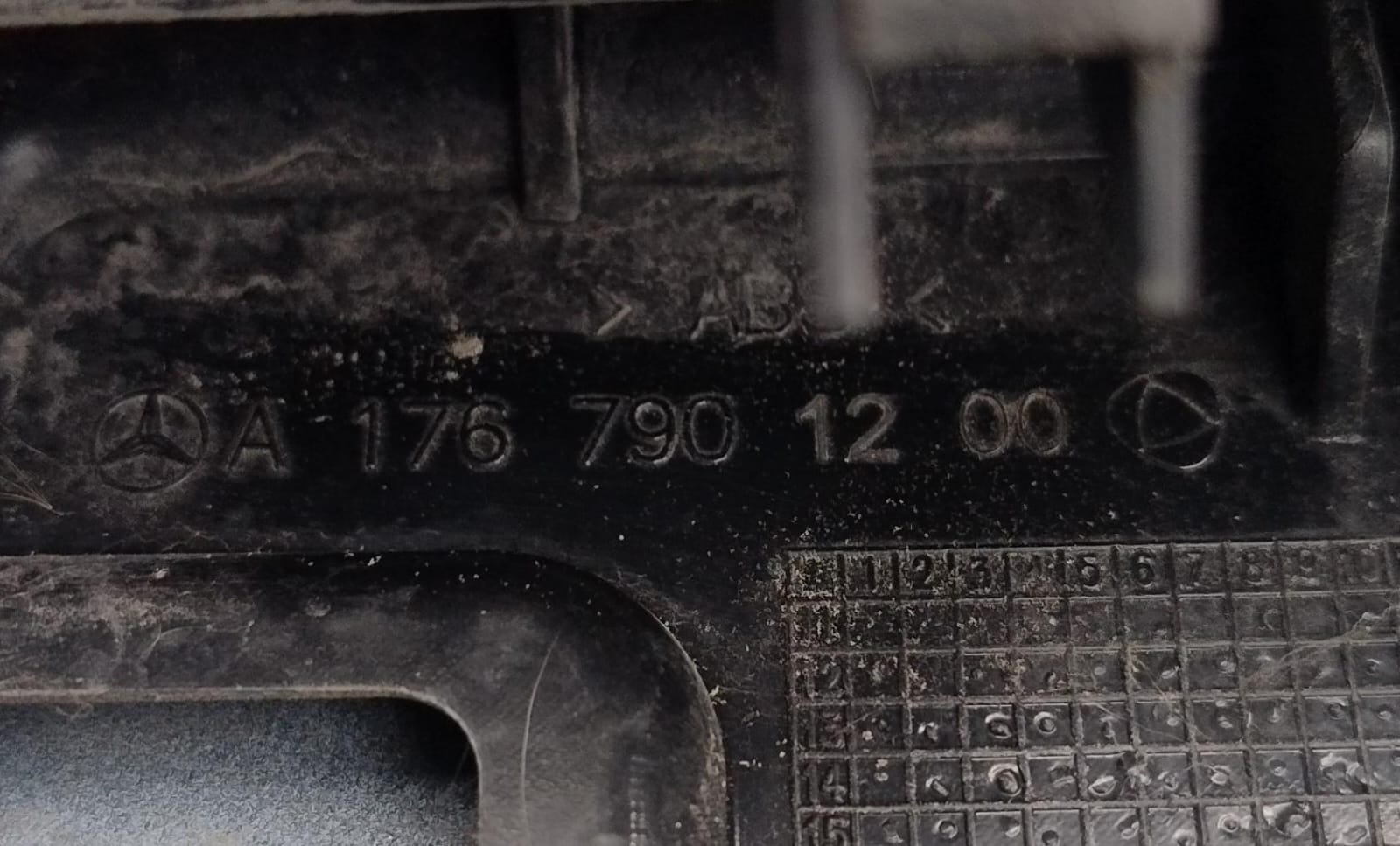 Spoiler portellone post.