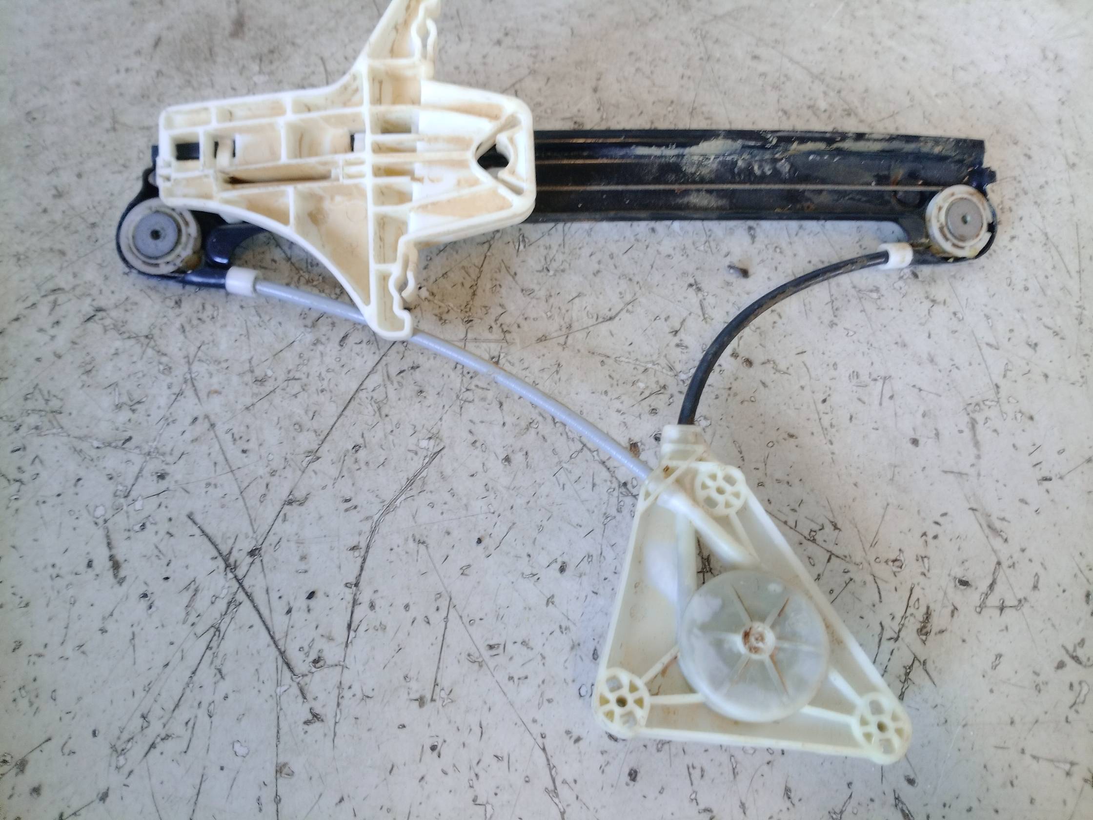 Alzacristallo porta post. dx.