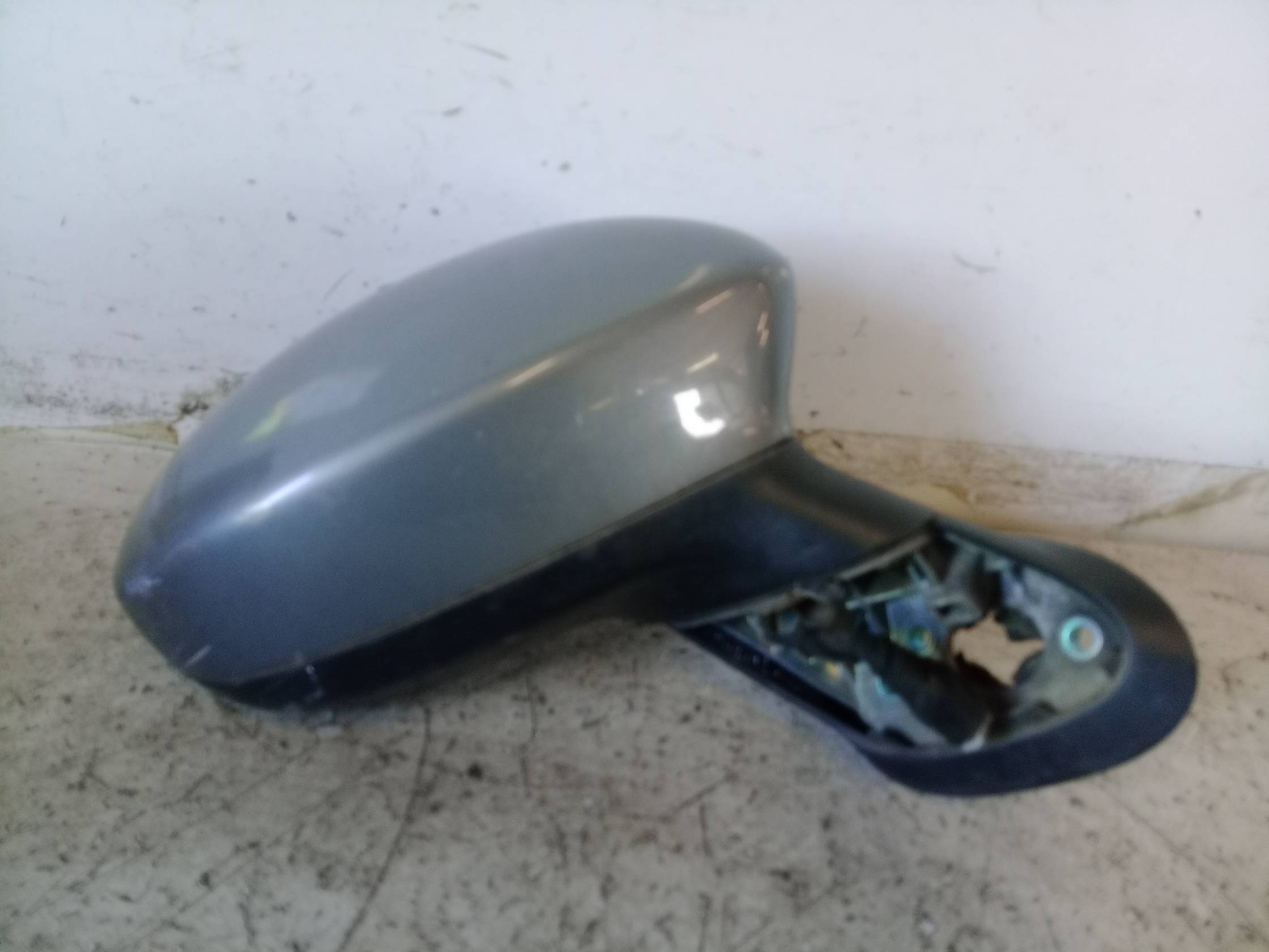 Retrovisore est. dx.