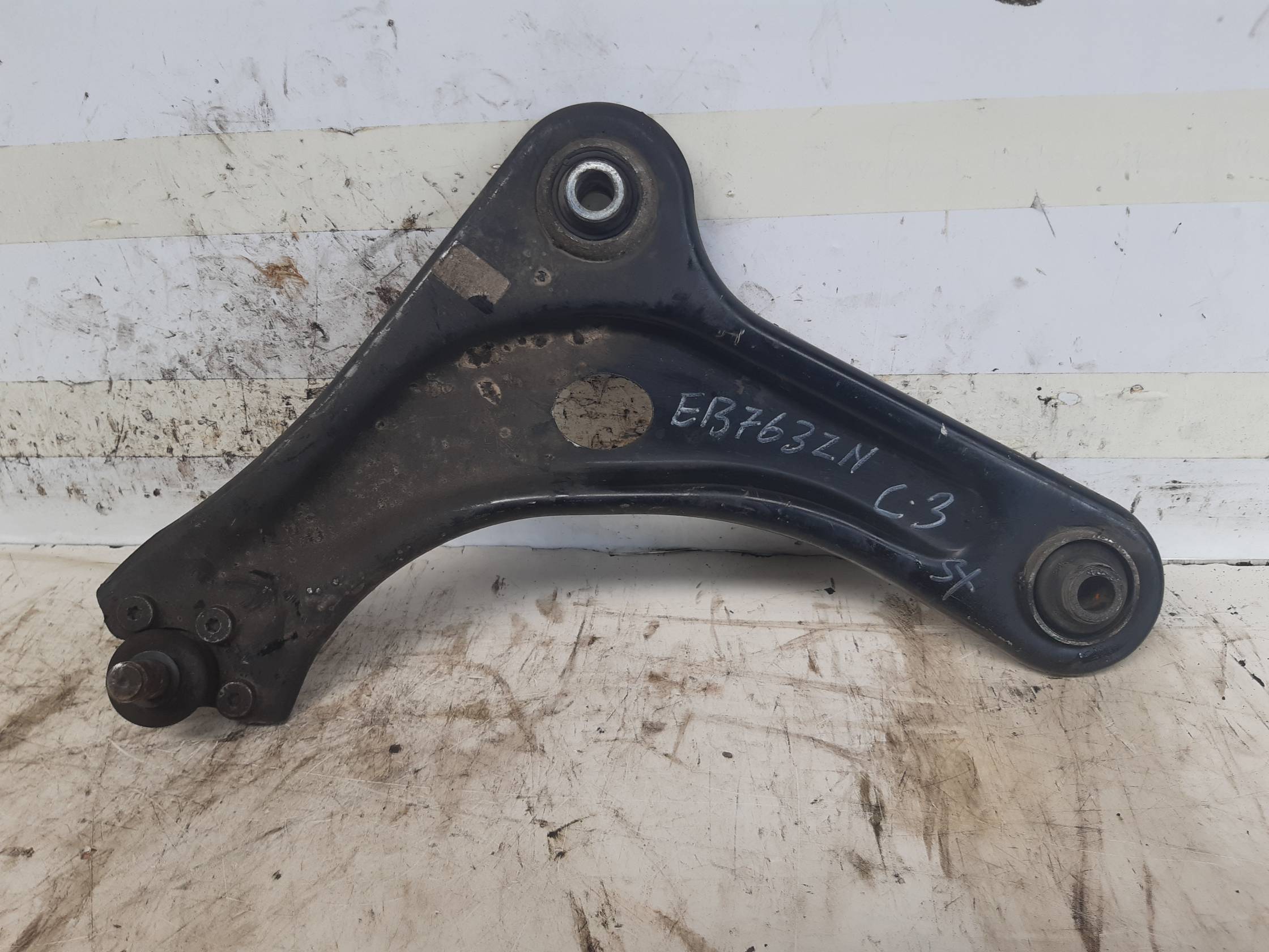 Braccio oscillante sosp. ant. sx.