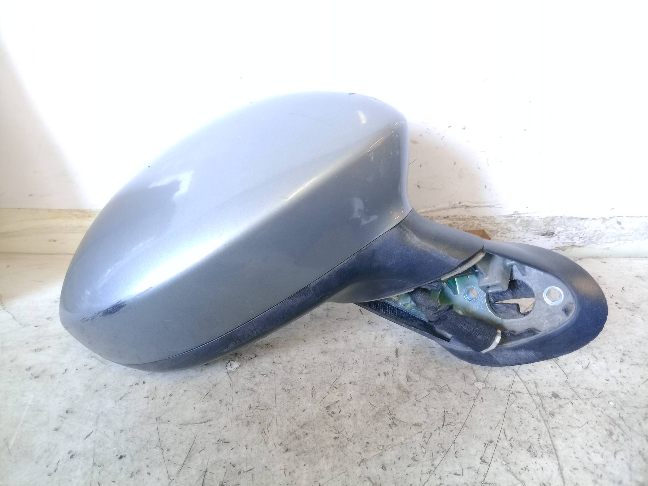 Retrovisore est. dx.