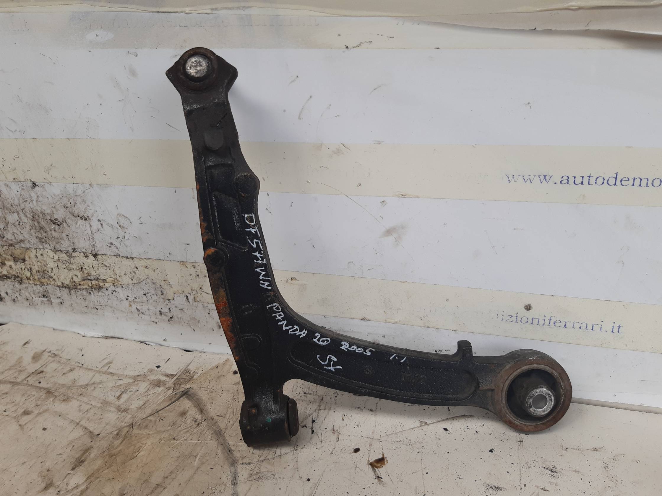 Braccio oscillante sosp. ant. sx.