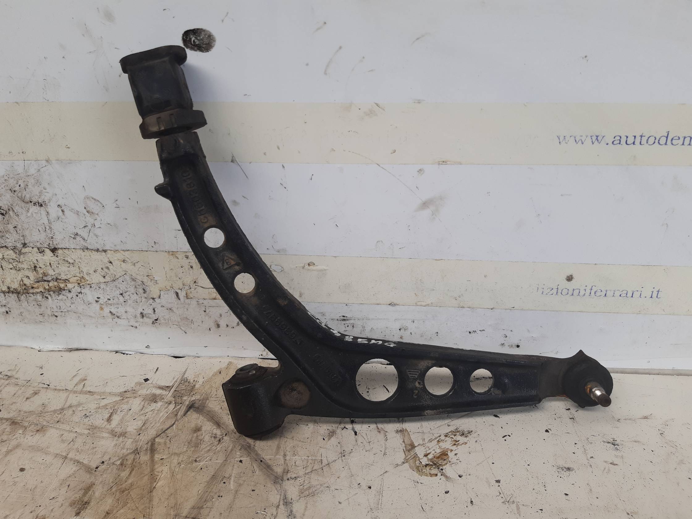 Braccio oscillante sosp. ant. sx.