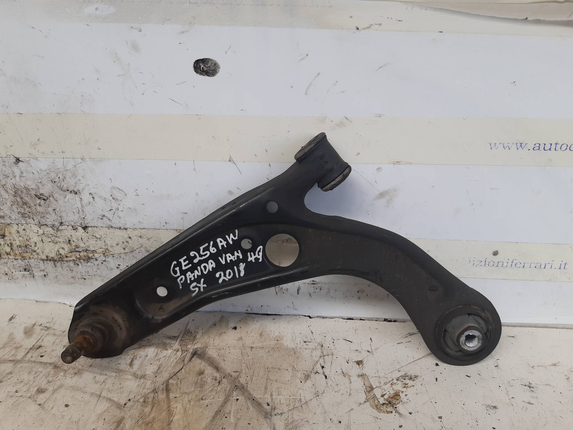 Braccio oscillante sosp. ant. sx.