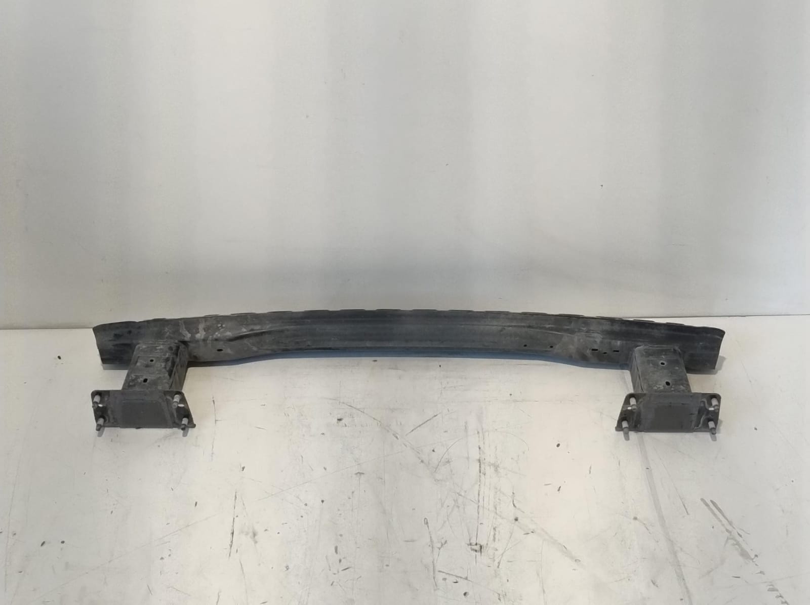 Traversa paraurti post.