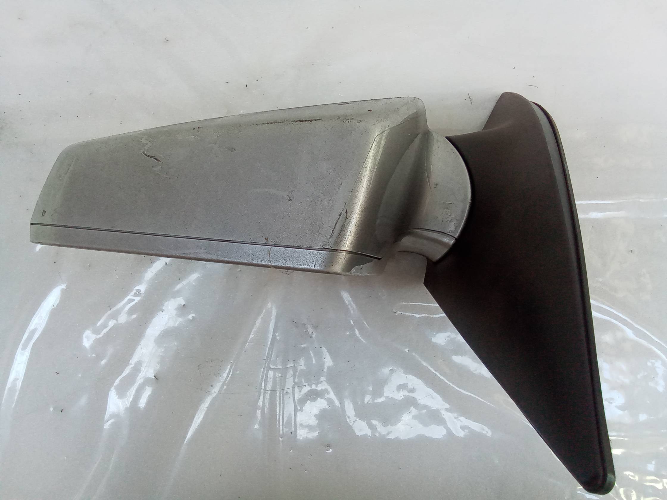 Retrovisore est. regolaz. elettr. sx.