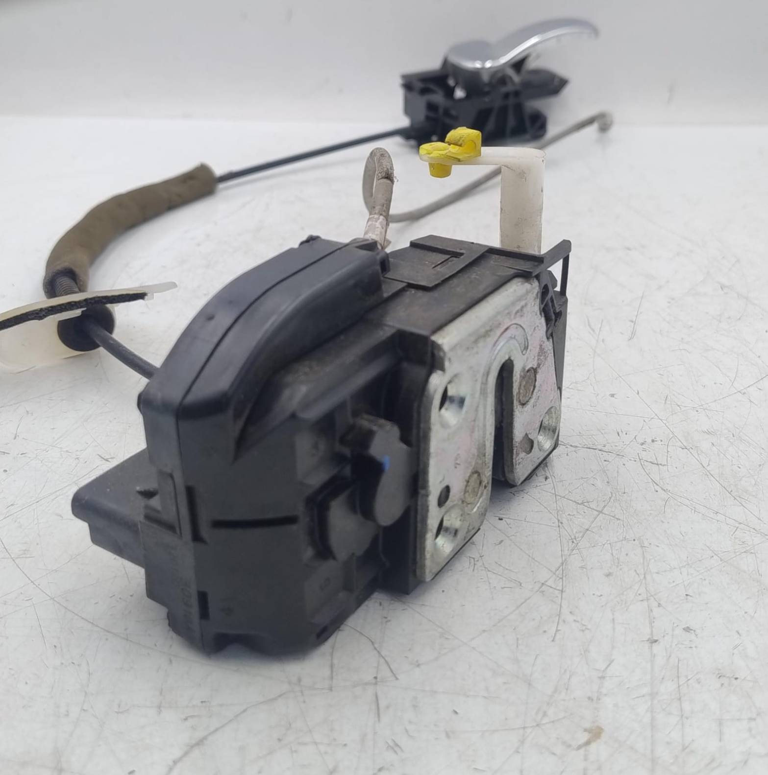 Serratura porta ant. sx.