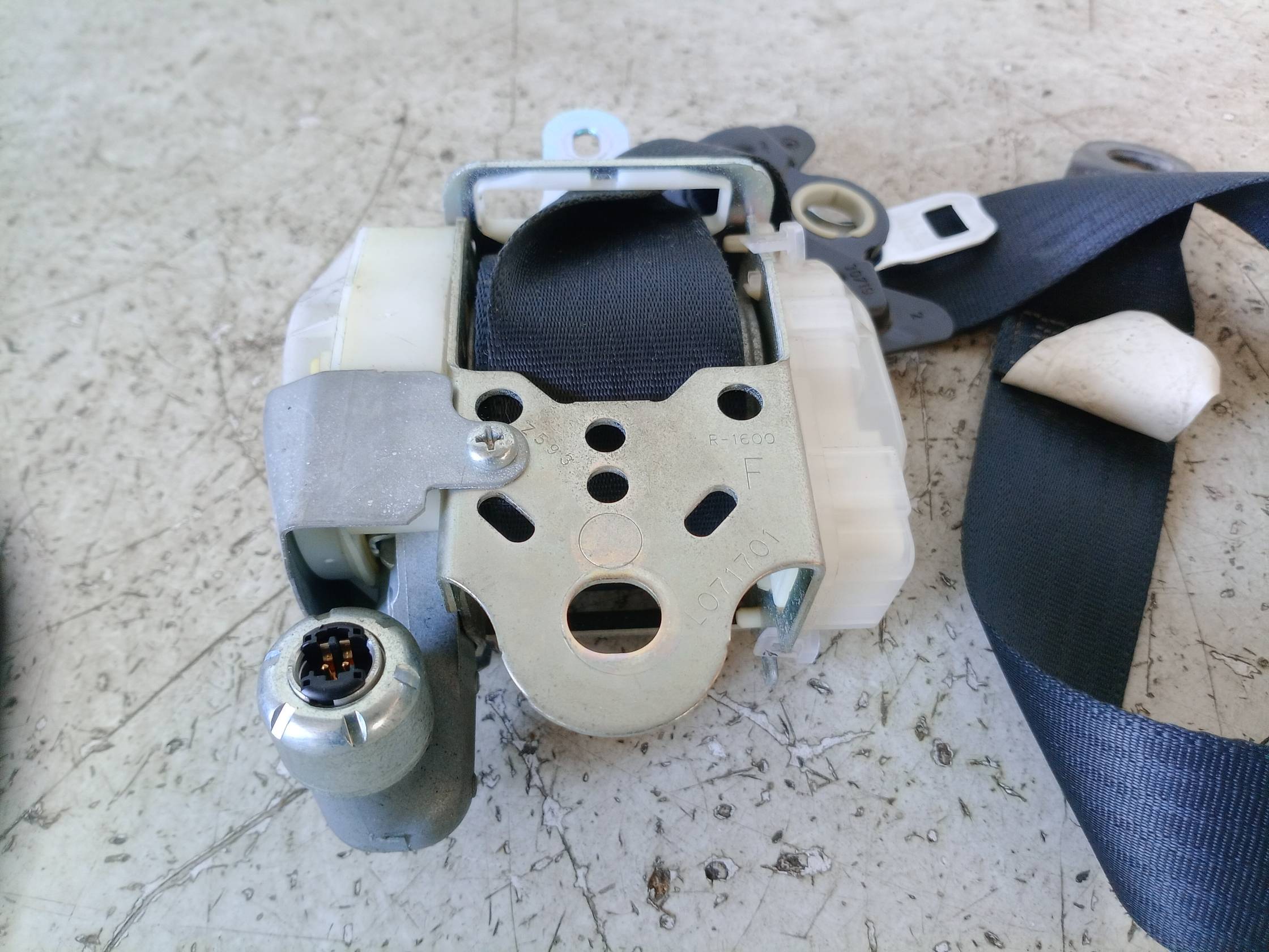 Cintura di sicurezza ant. dx.