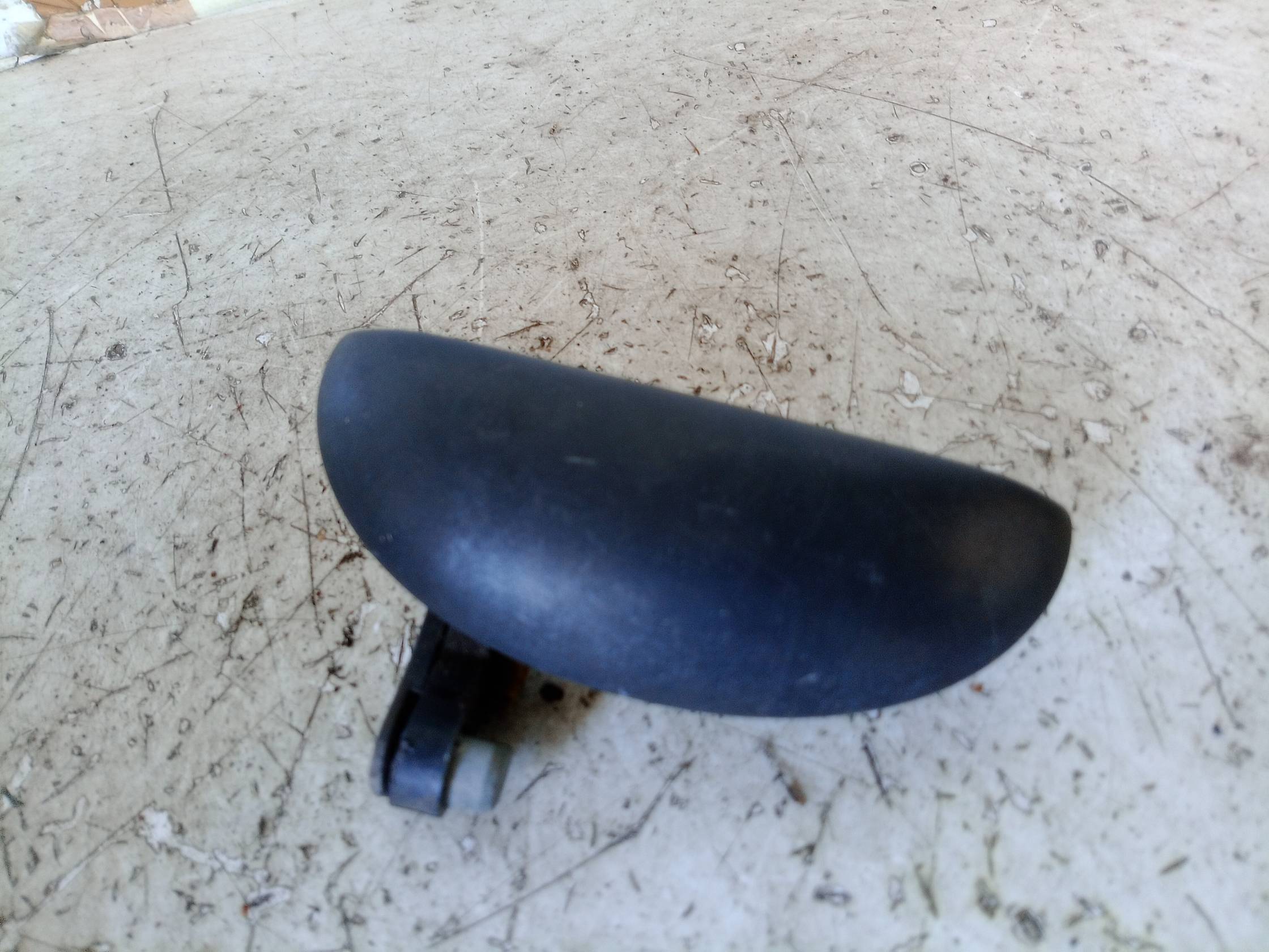 Maniglia porta ant. sx.