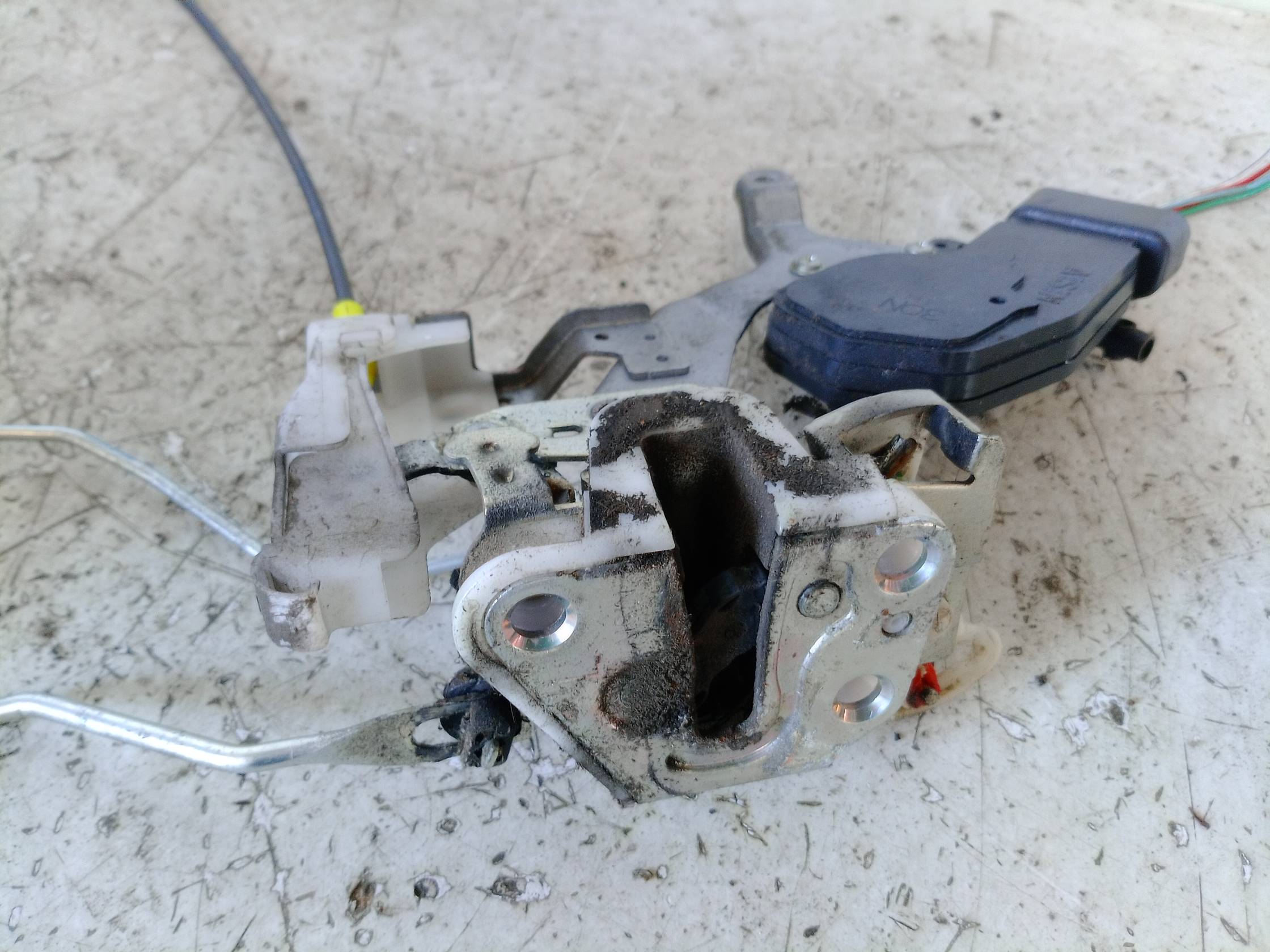 Serratura porta ant. sx.