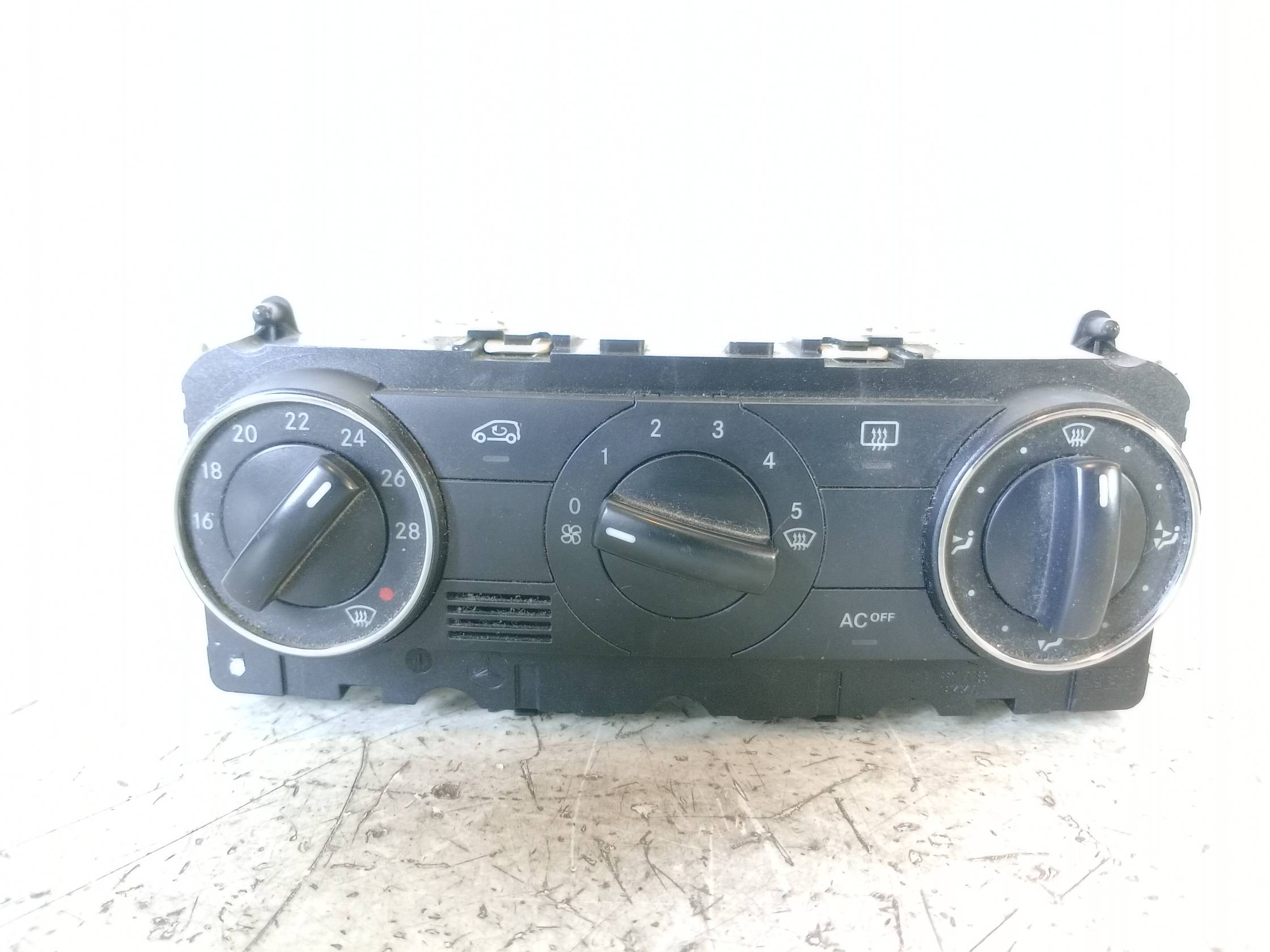 Blocco comando climatizzazione