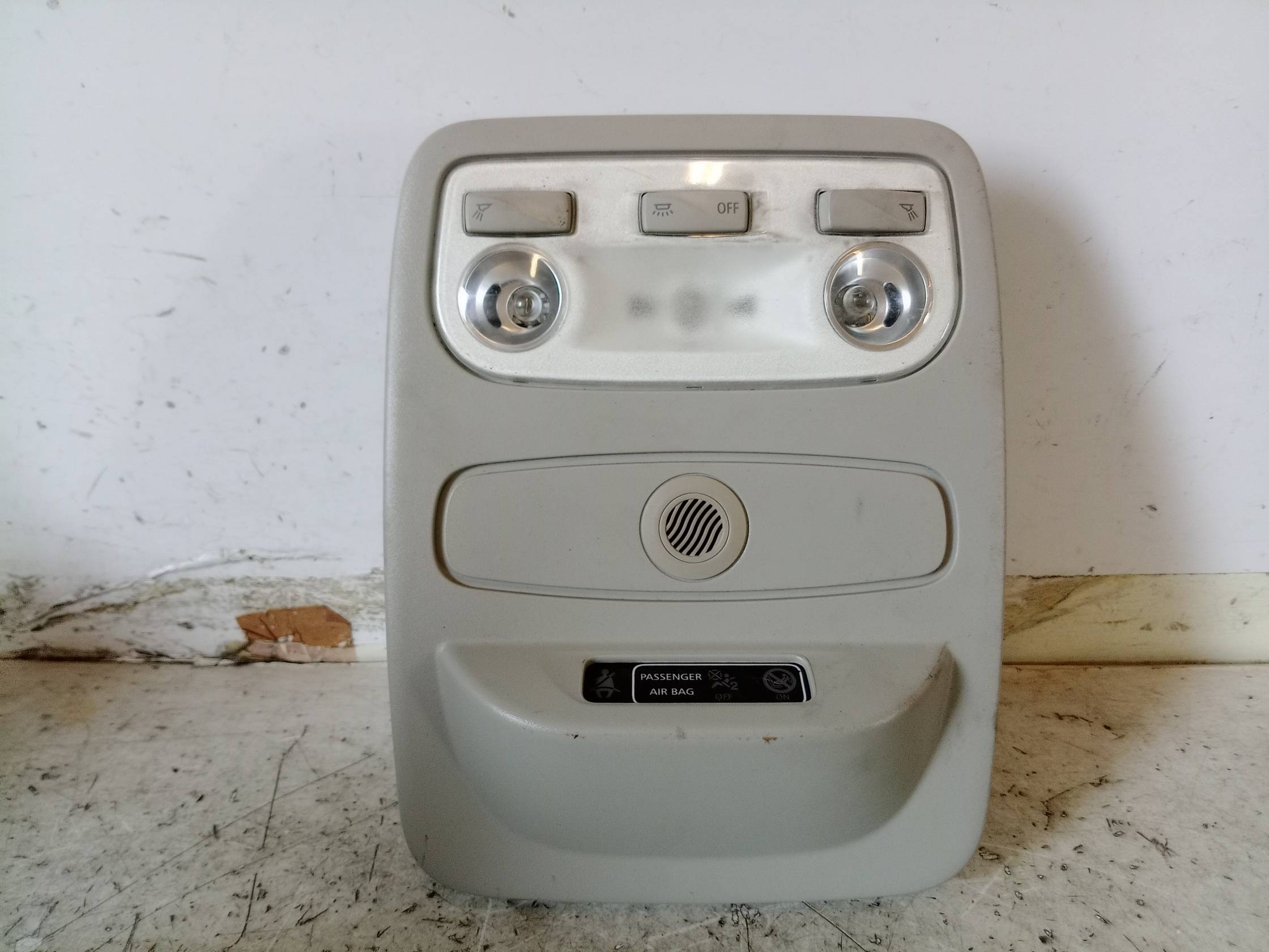 Luce cortesia ant. tetto