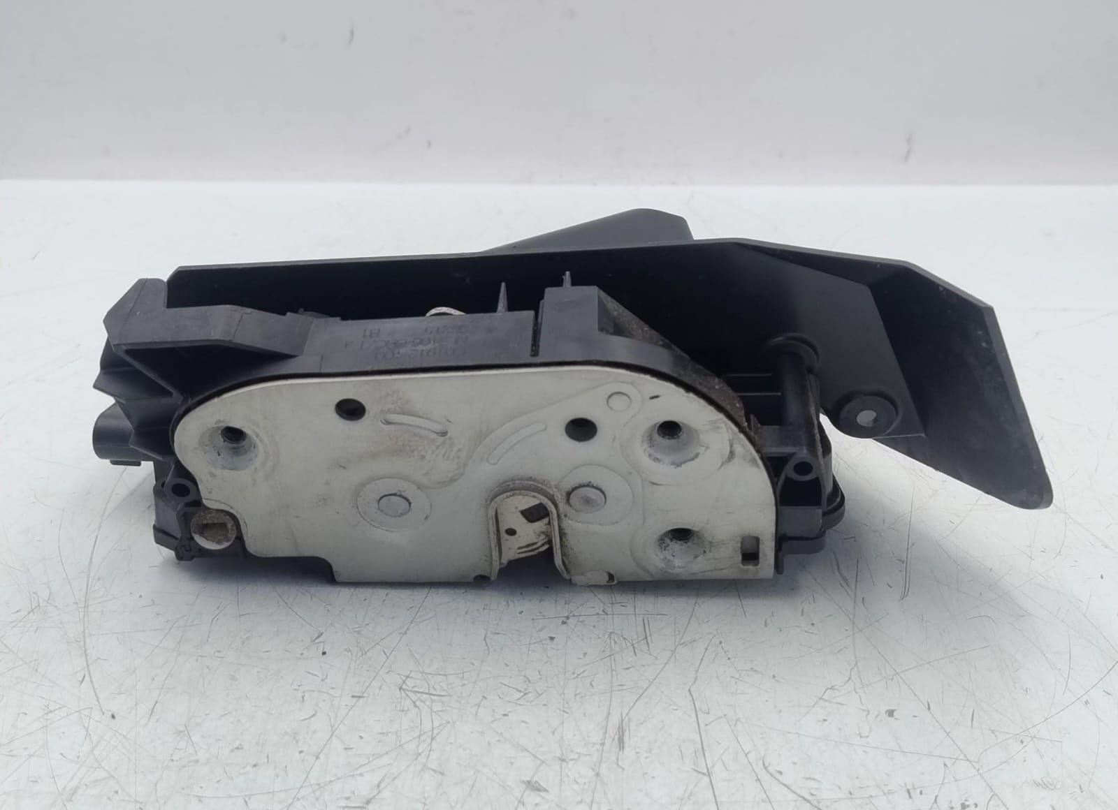 Serratura porta post. sx.