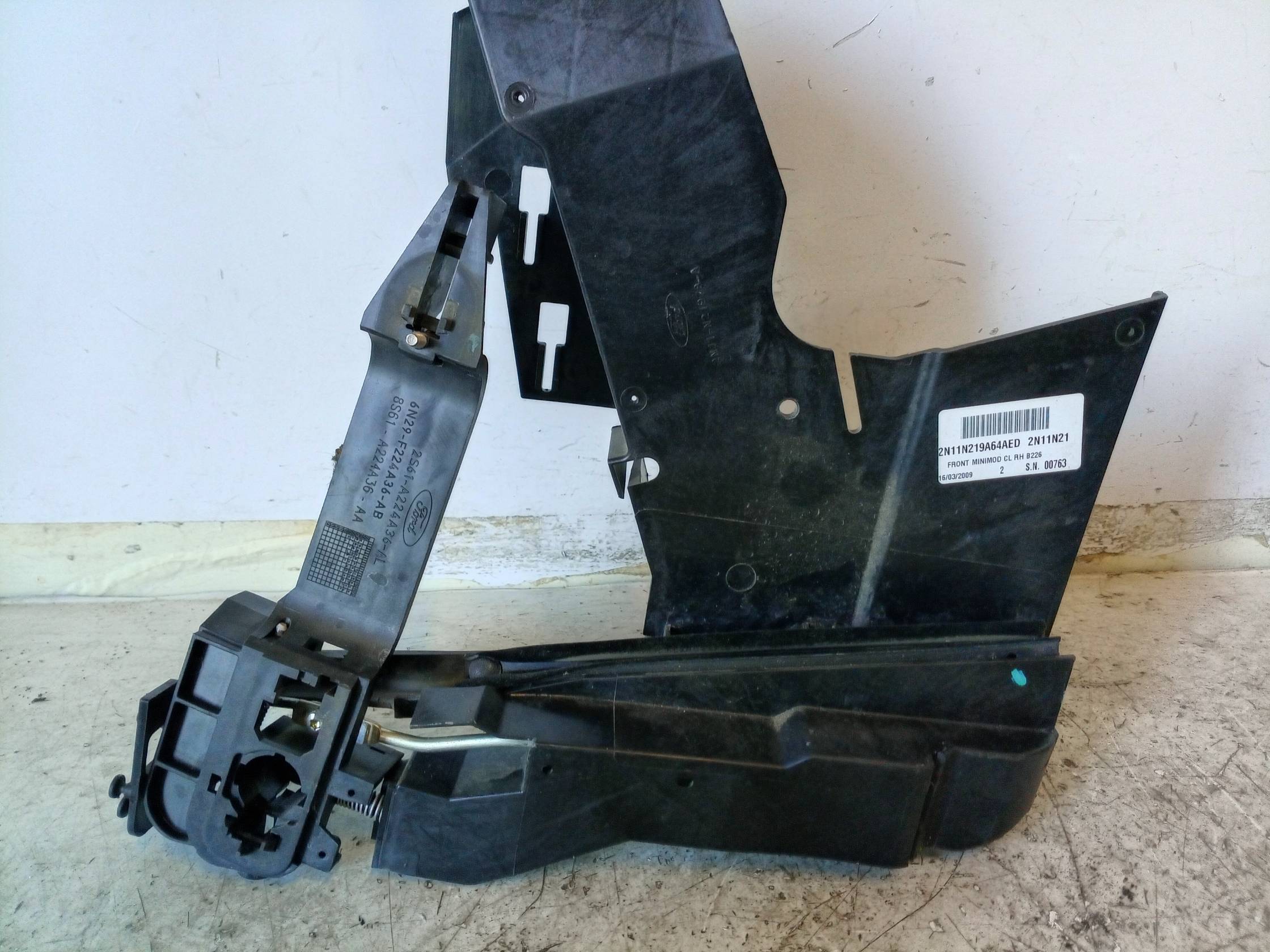 Serratura porta ant. dx.