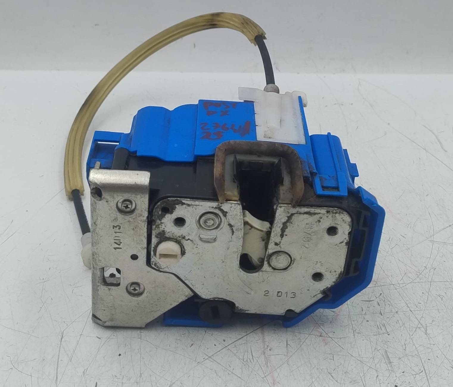 Serratura porta post. dx.