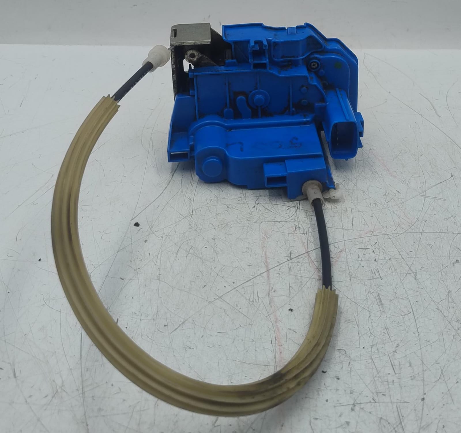 Serratura porta post. dx.