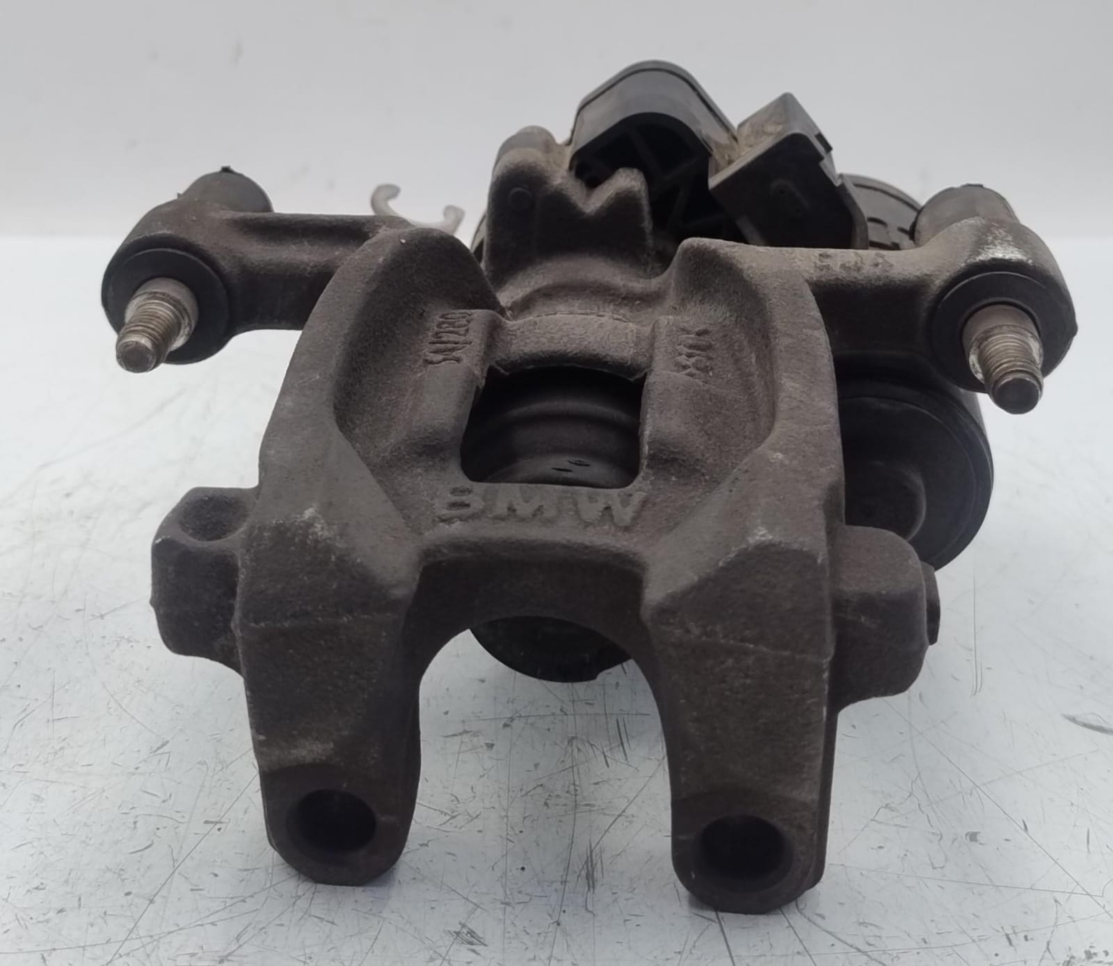 Pinza freno post. sx.