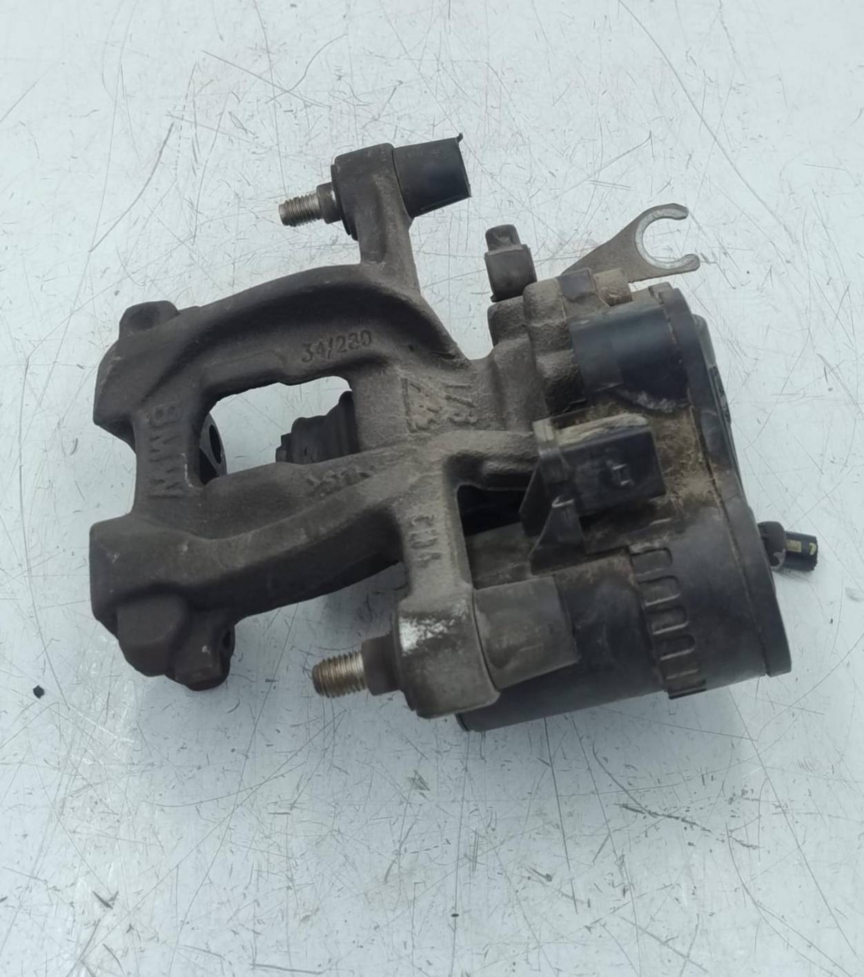 Pinza freno post. sx.