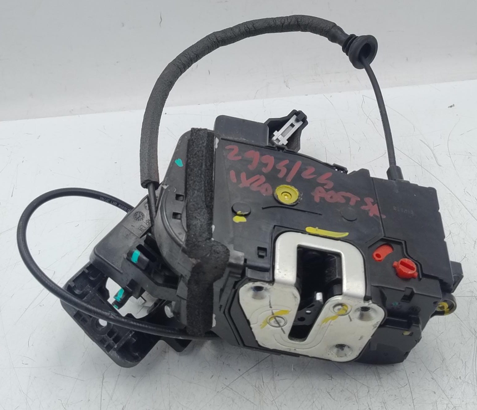 Serratura porta post. sx.