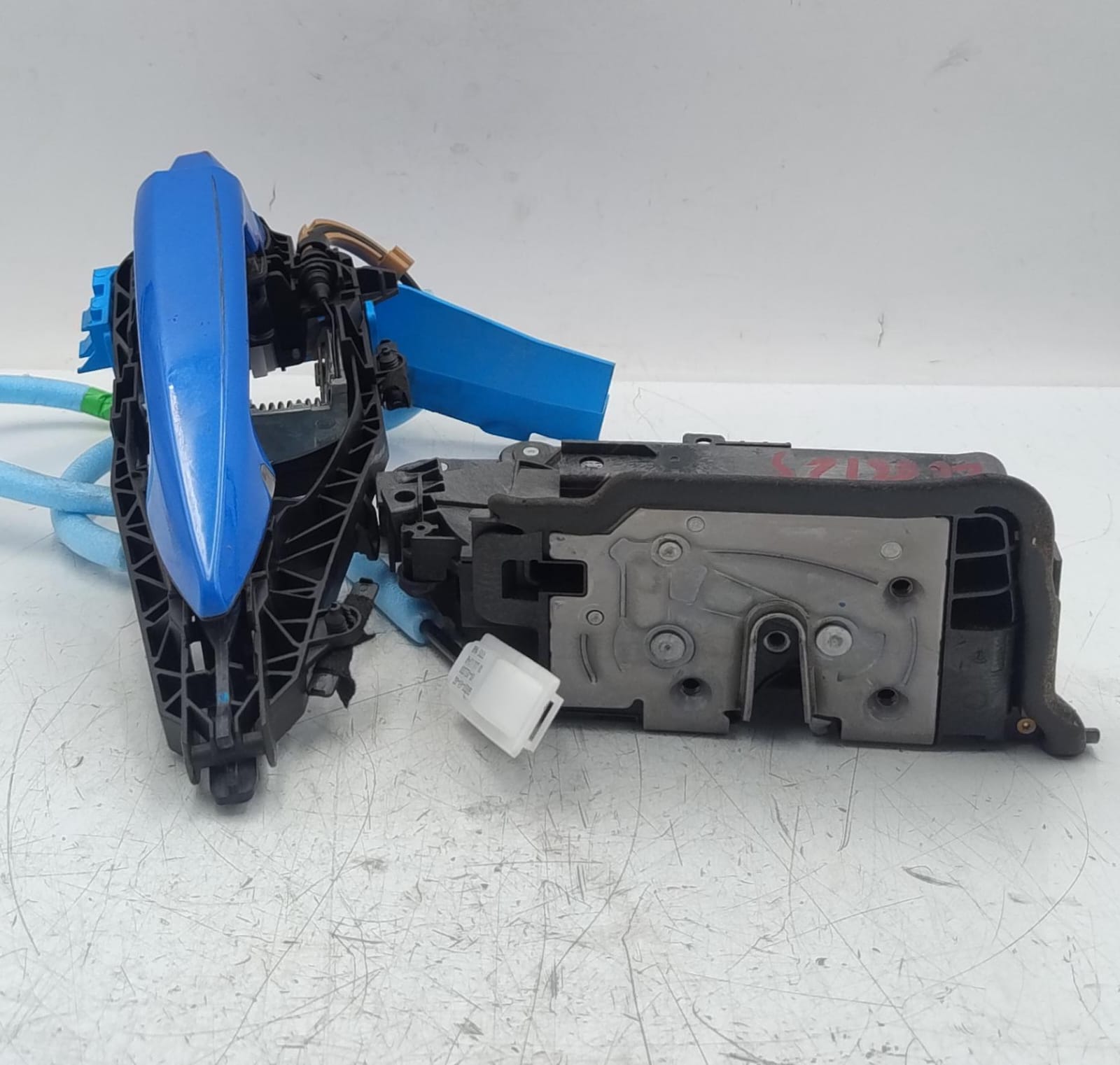 Serratura porta ant. sx.