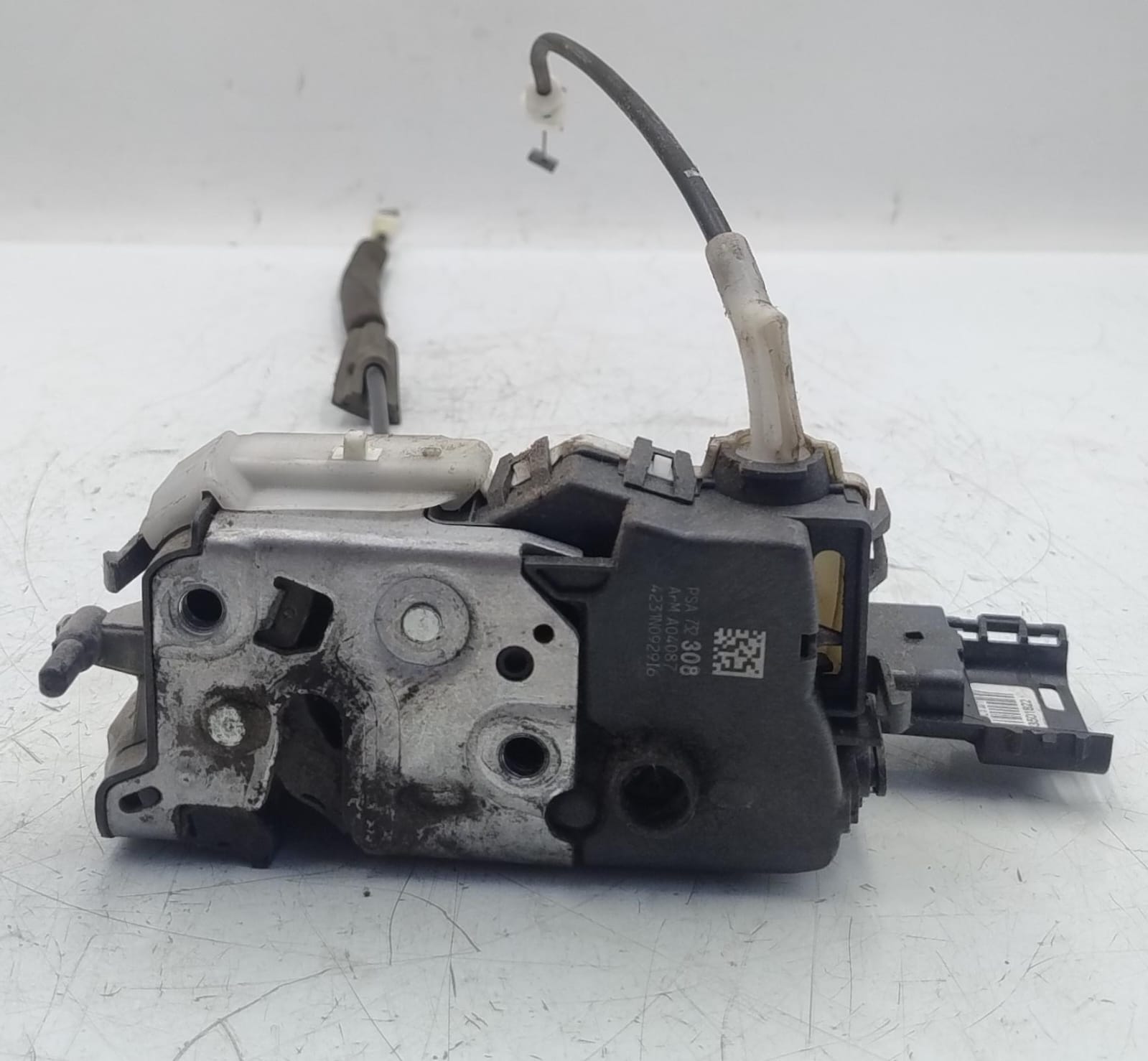 Serratura porta ant. dx.