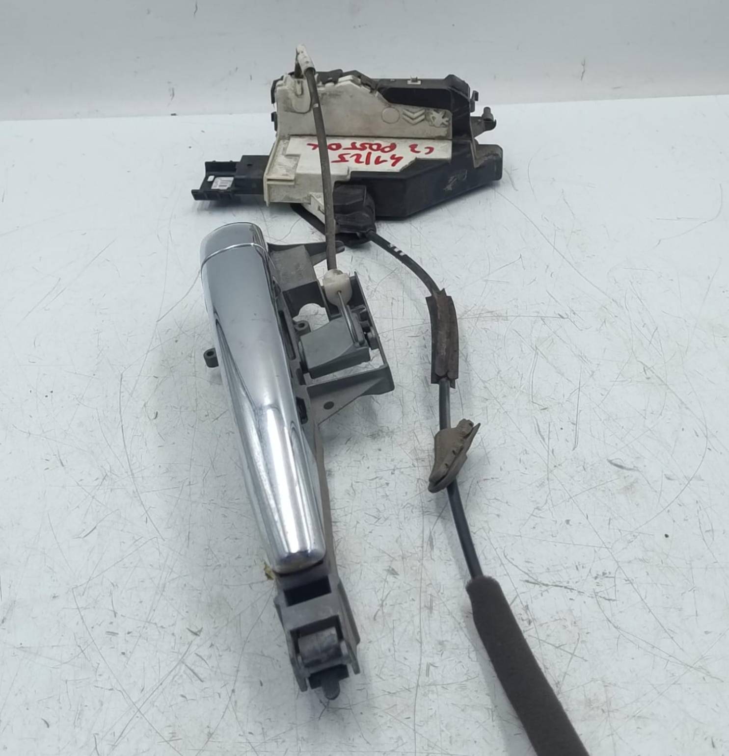 Serratura porta post. dx.