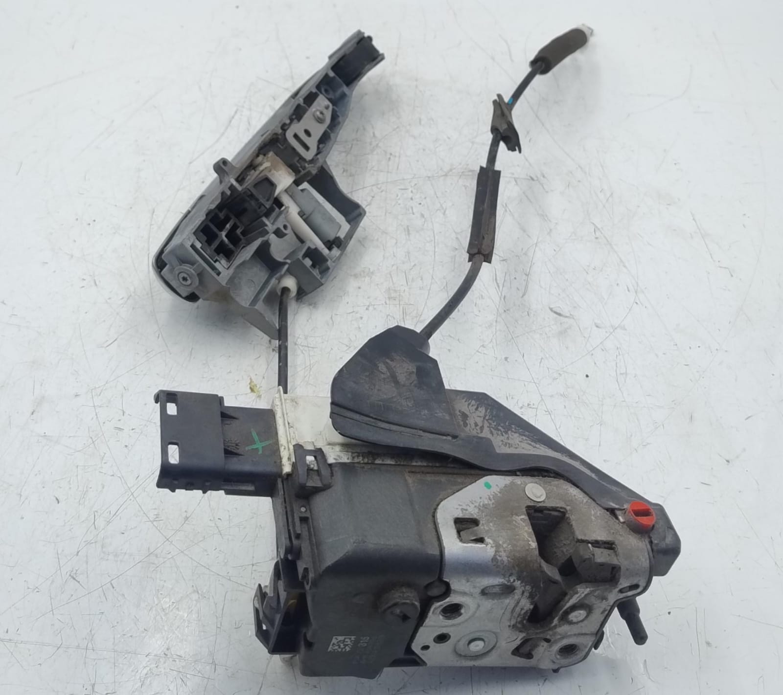 Serratura porta post. dx.