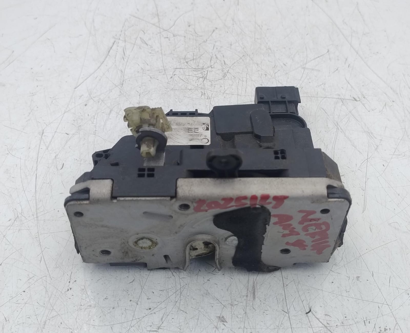 Serratura porta ant. sx.