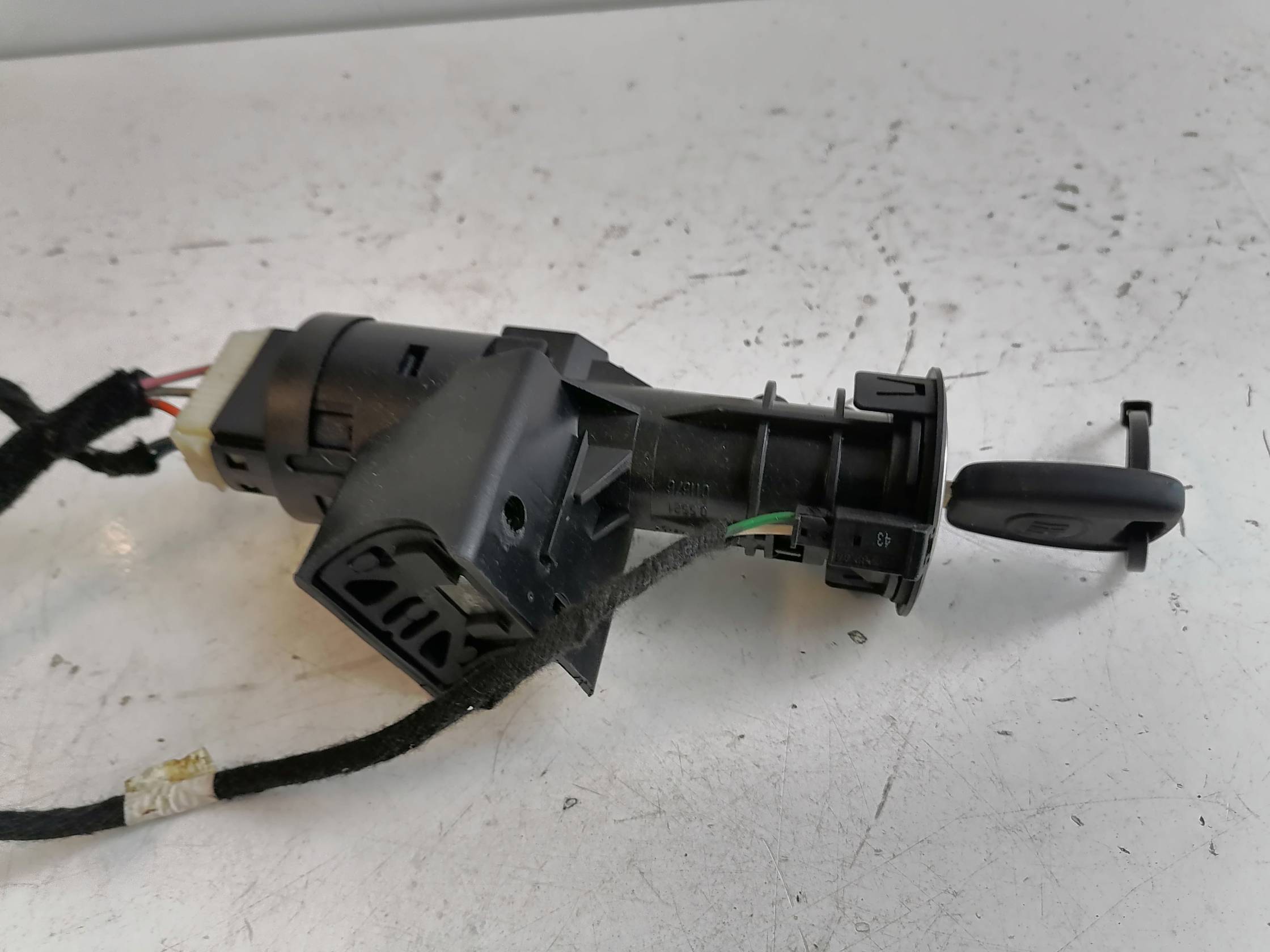 Commutatore avviamento Commutatore avviamento