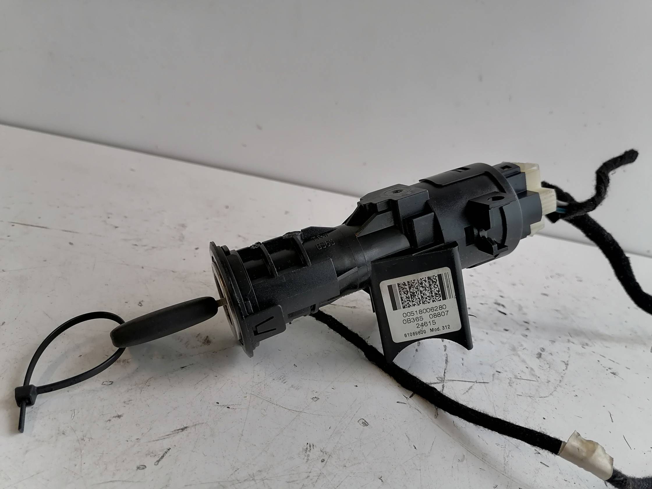 Commutatore avviamento Commutatore avviamento