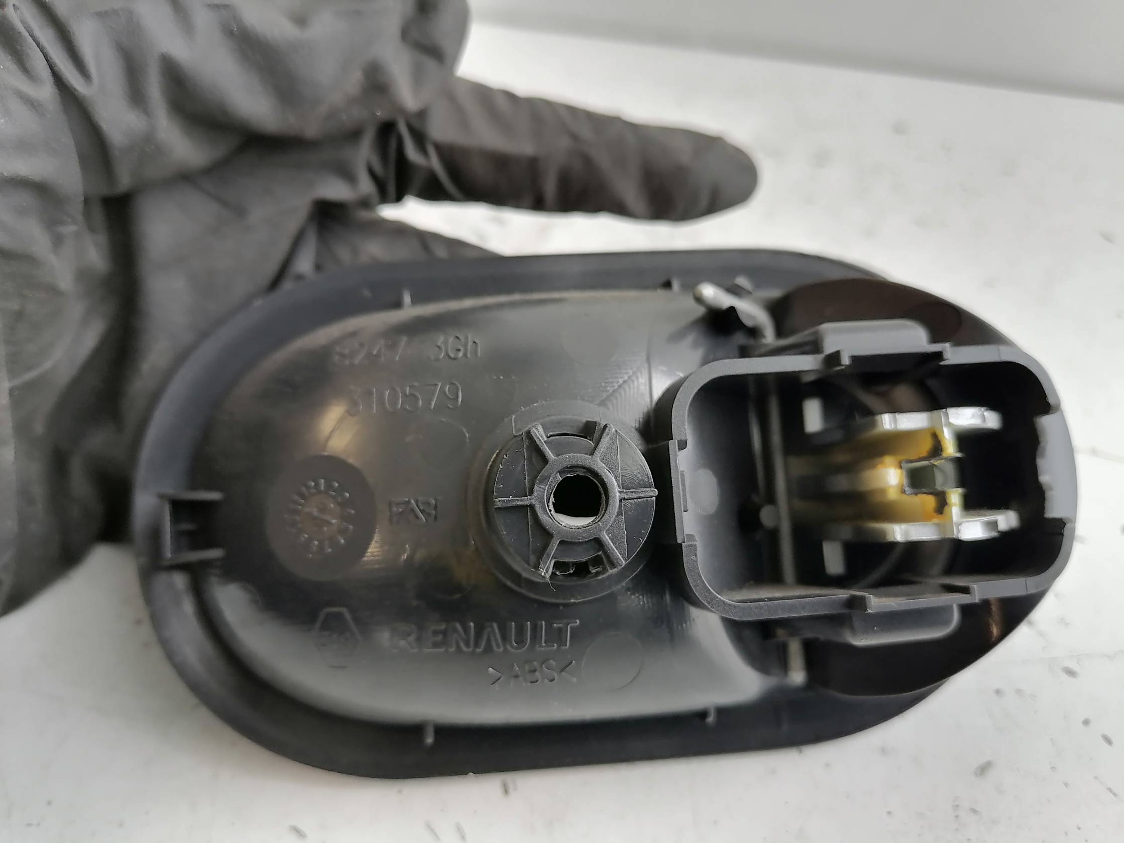 Maniglia int. apertura  porta ant. 