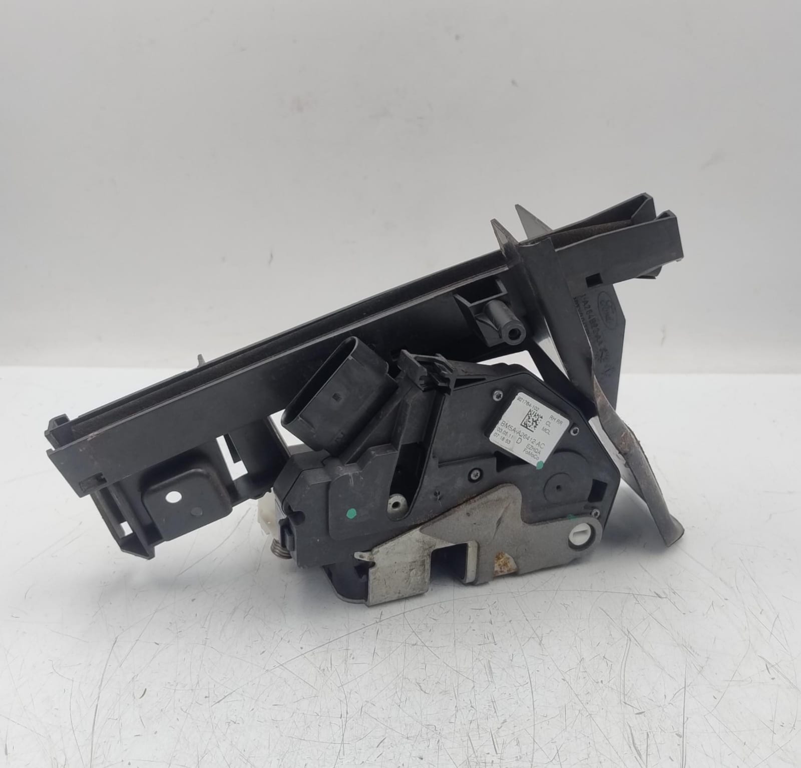 Serratura porta post. dx.