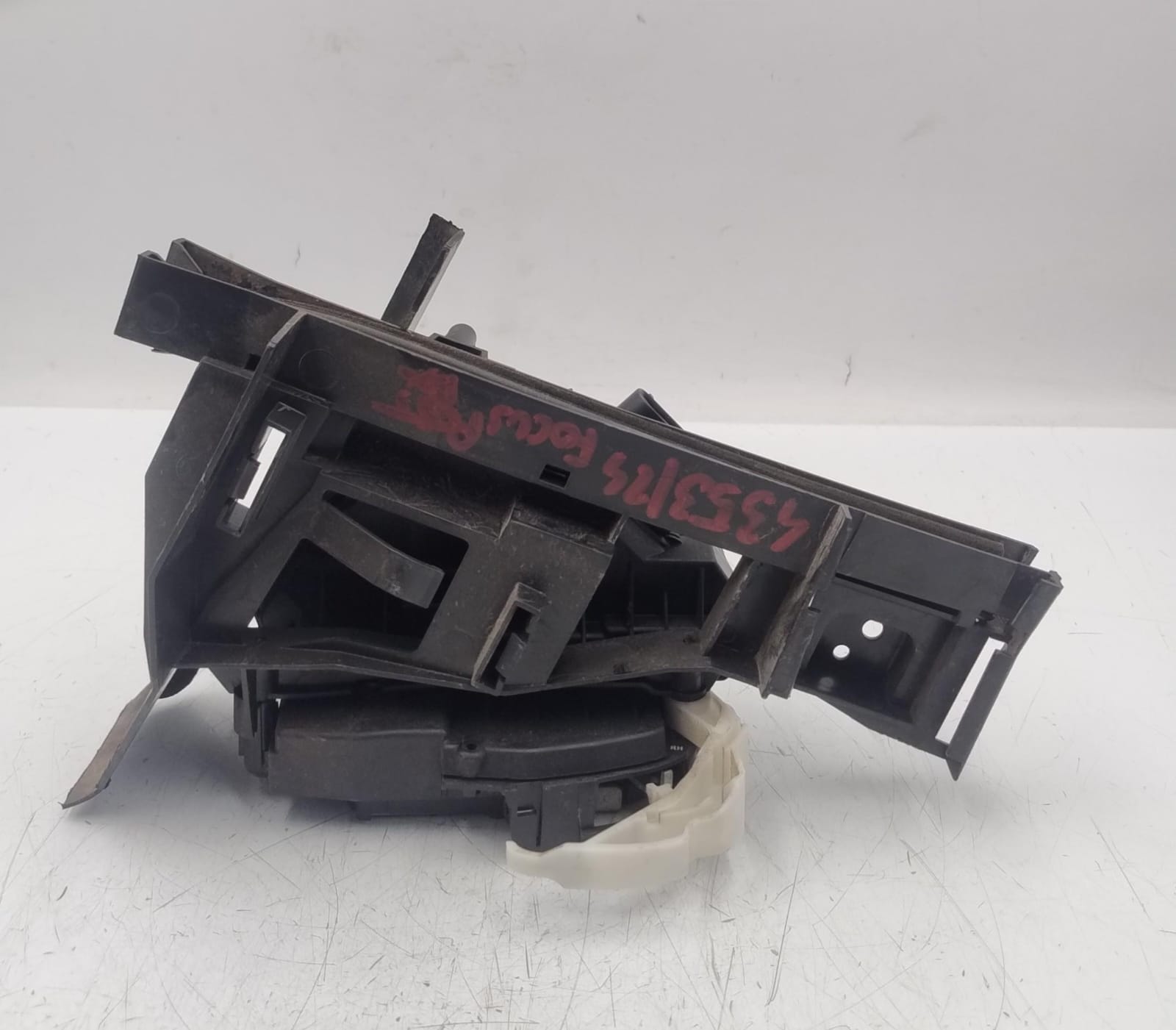 Serratura porta post. dx.