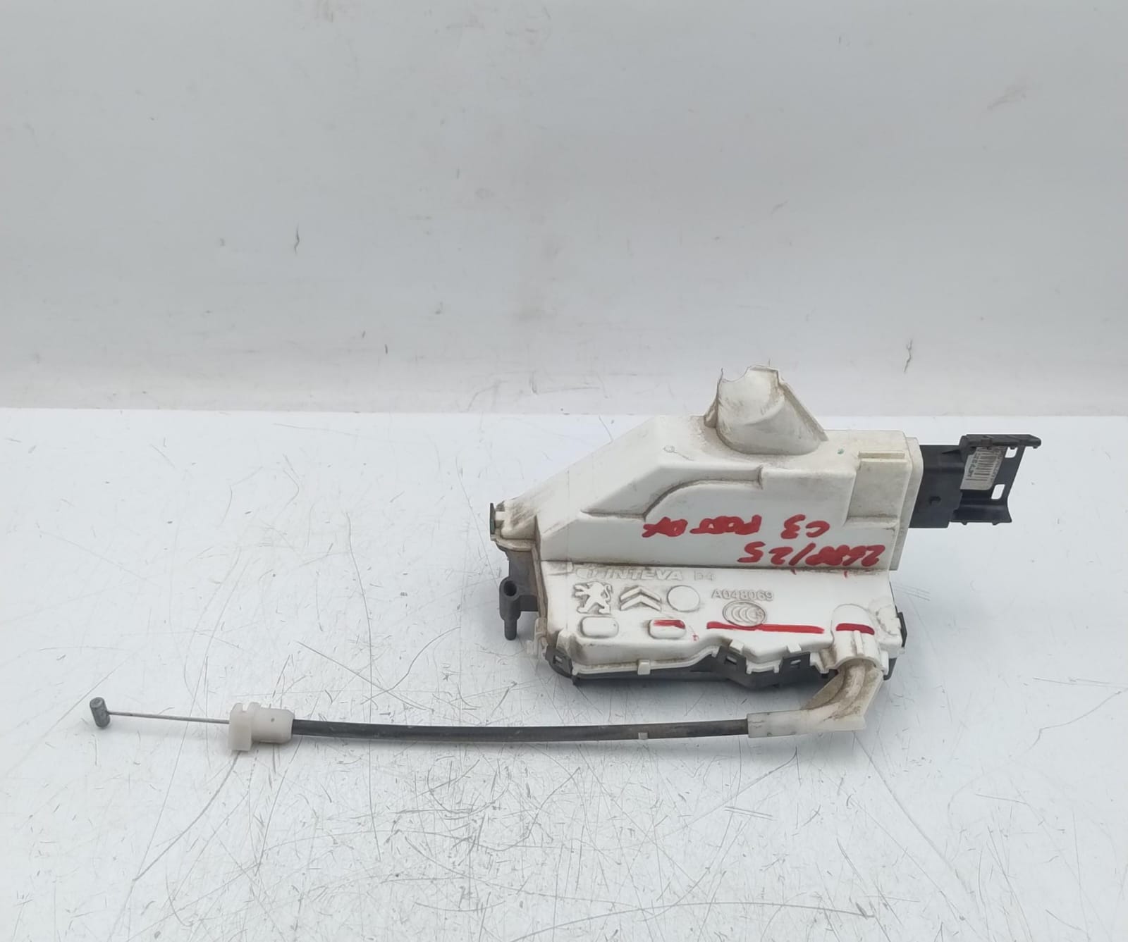 Serratura porta post. dx.