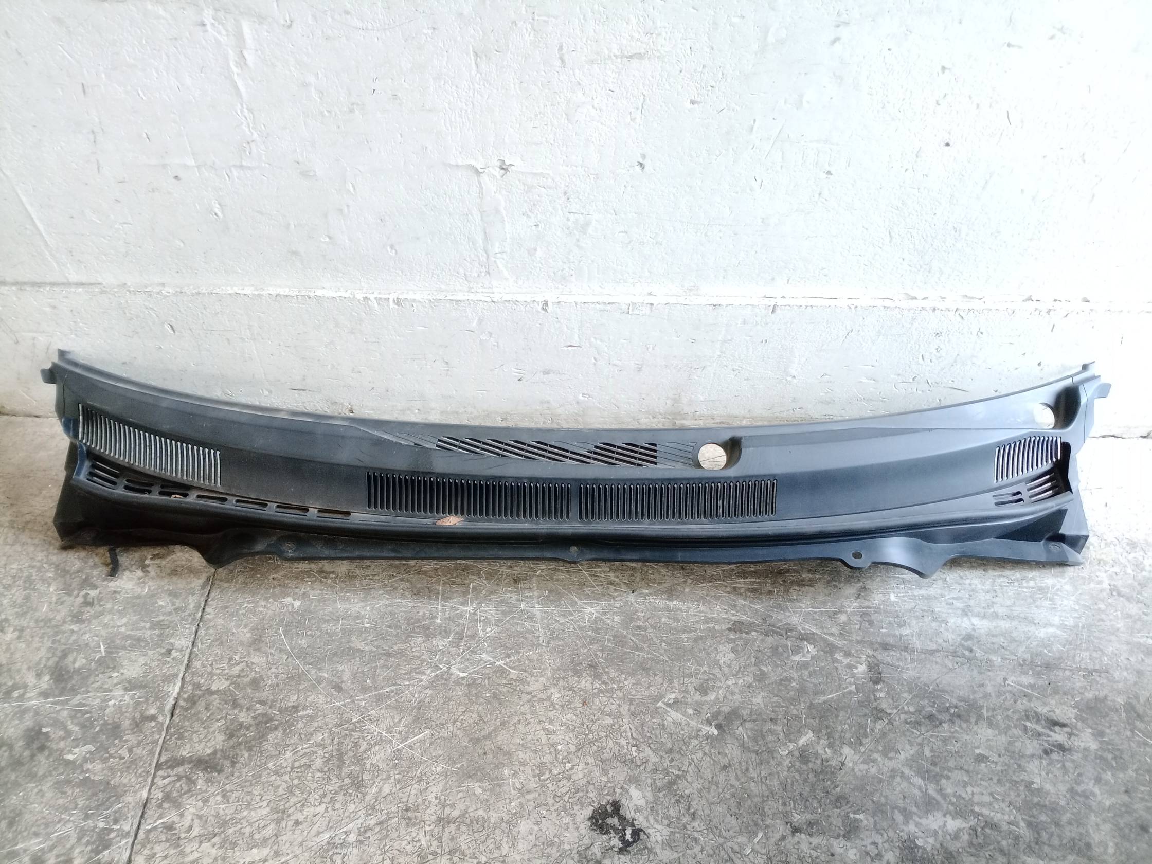 Griglia centr. sottoparabrezza