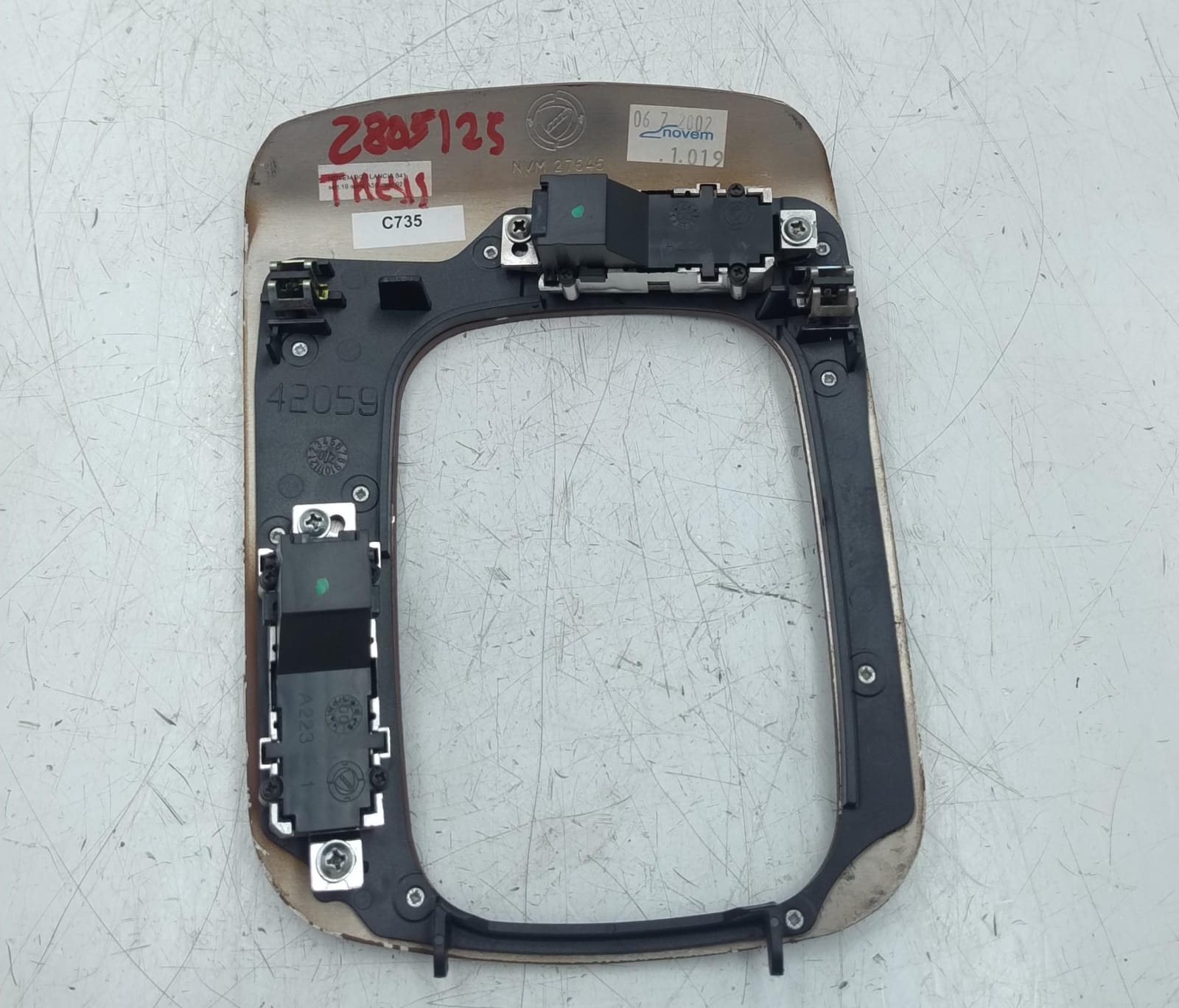 Modanatura leva del cambio