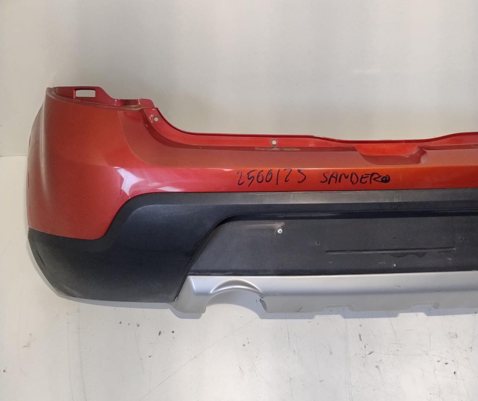 Paraurti post. Paraurti post.