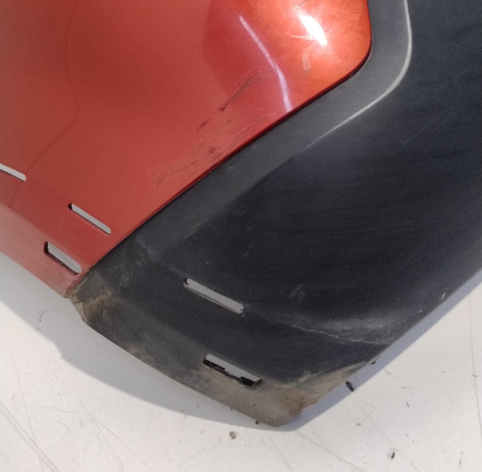 Paraurti post. Paraurti post.