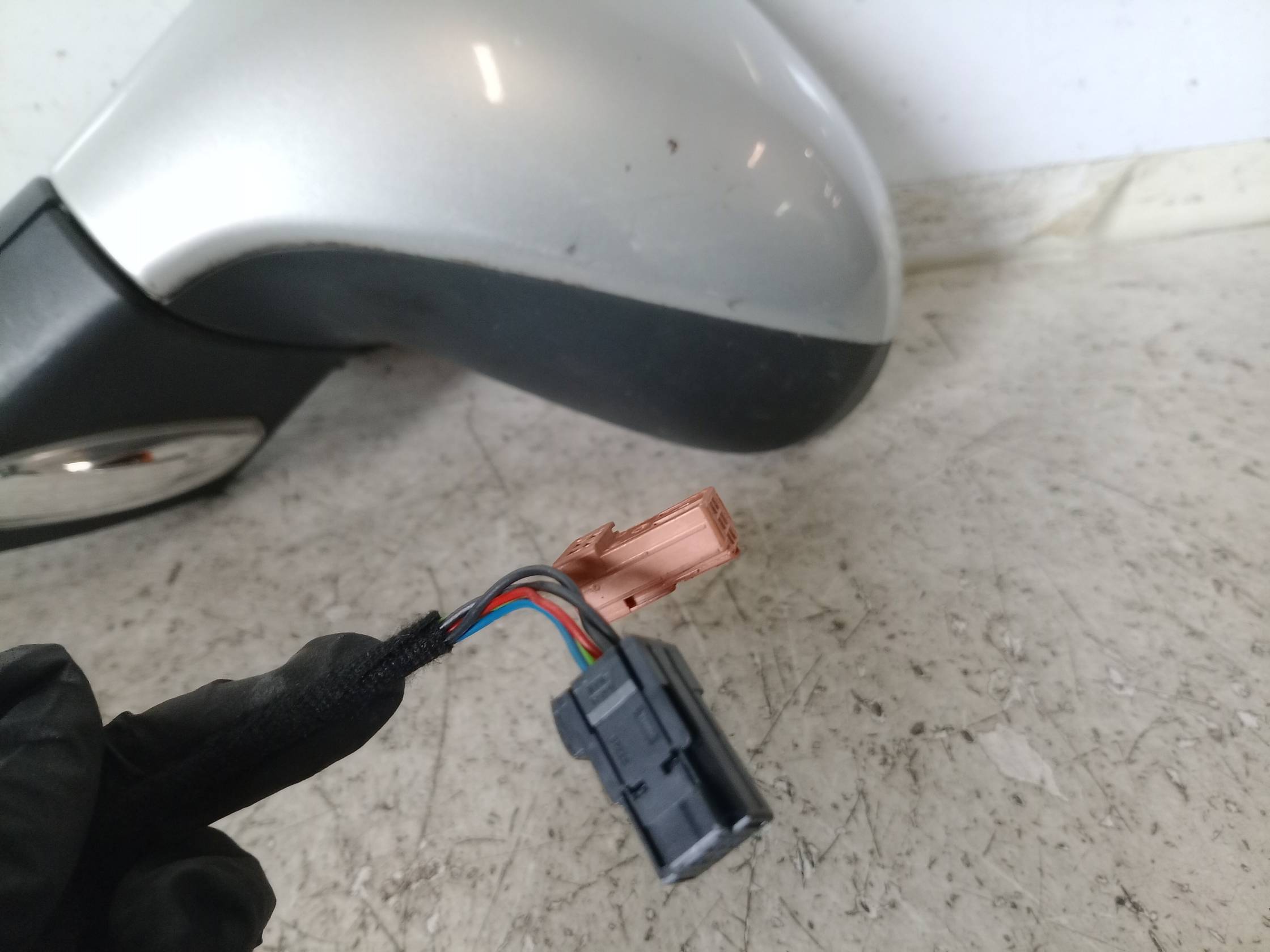 Retrovisore est. regolaz. elettr. sx.