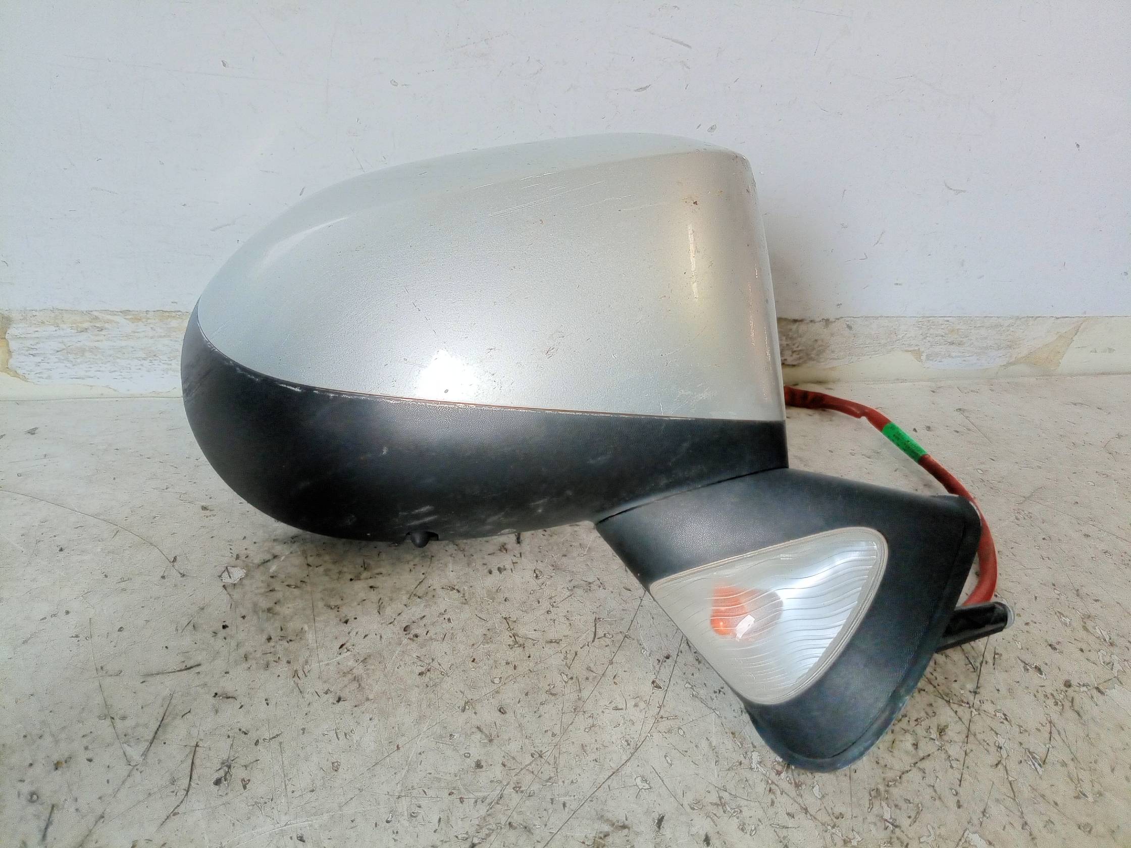 Retrovisore est. regolaz. elettr. dx.