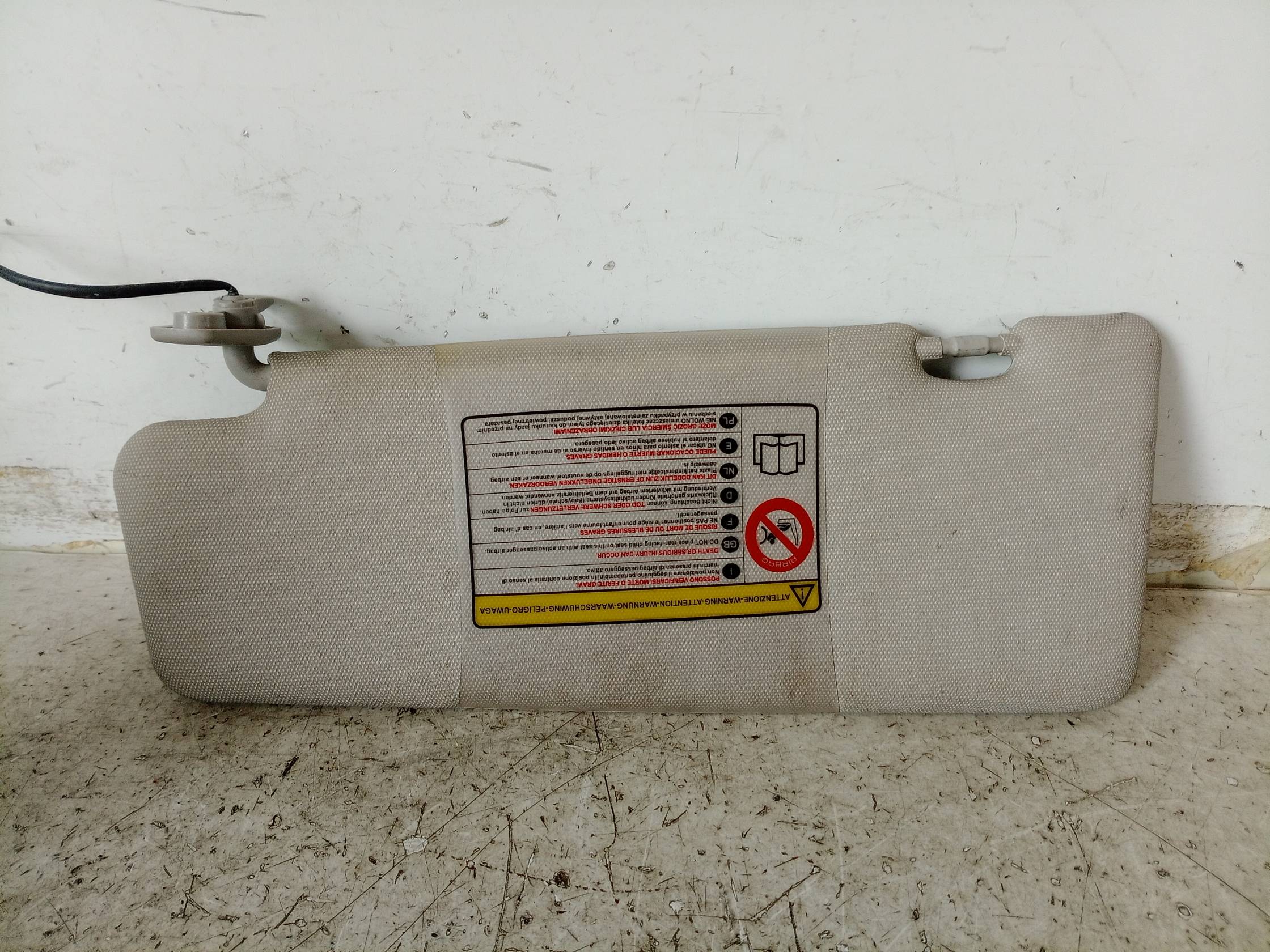 Aletta parasole parabrezza sx.