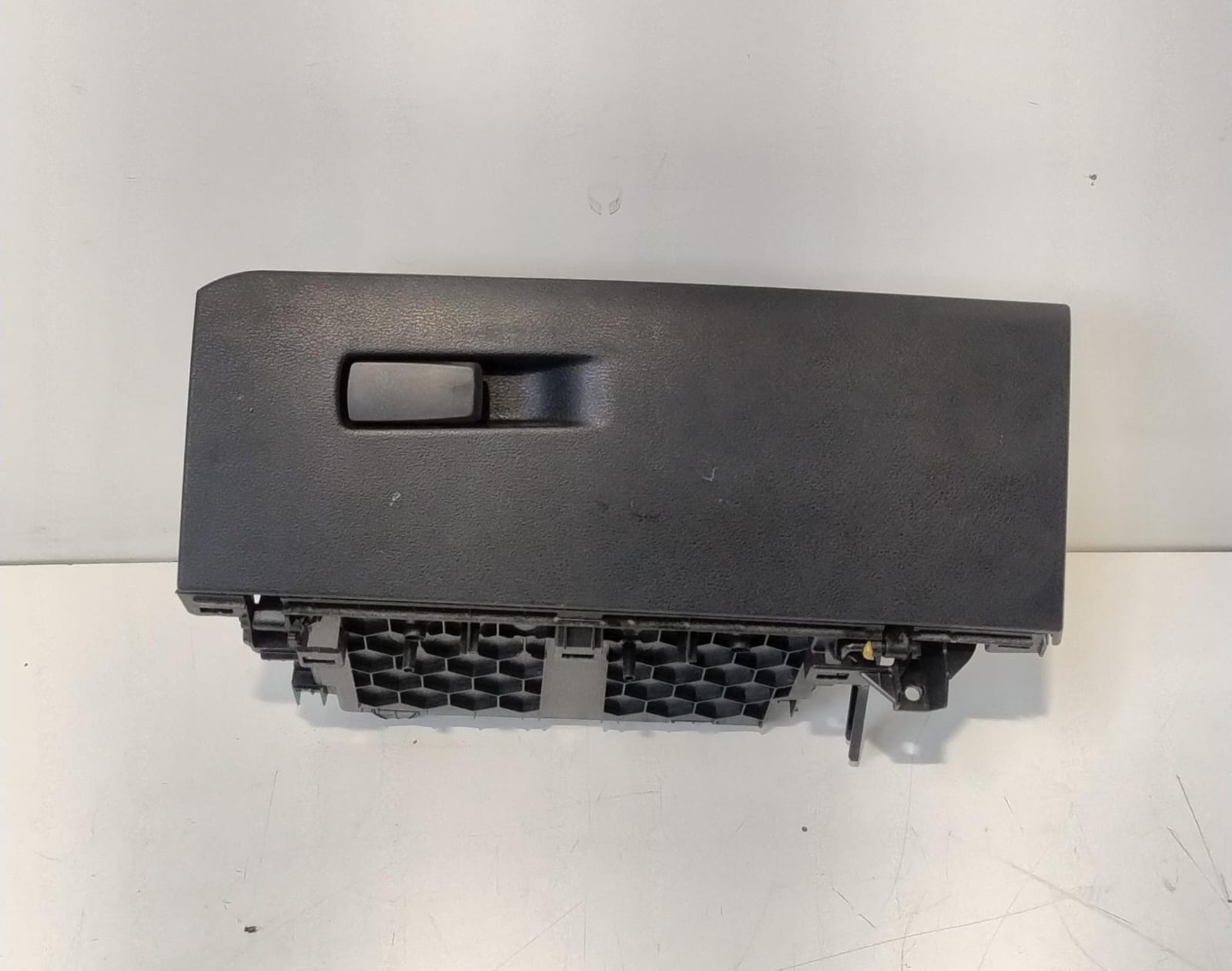 Cassetto vano portaoggetti