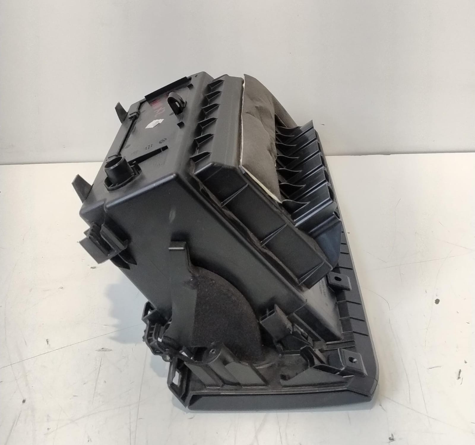 Cassetto vano portaoggetti