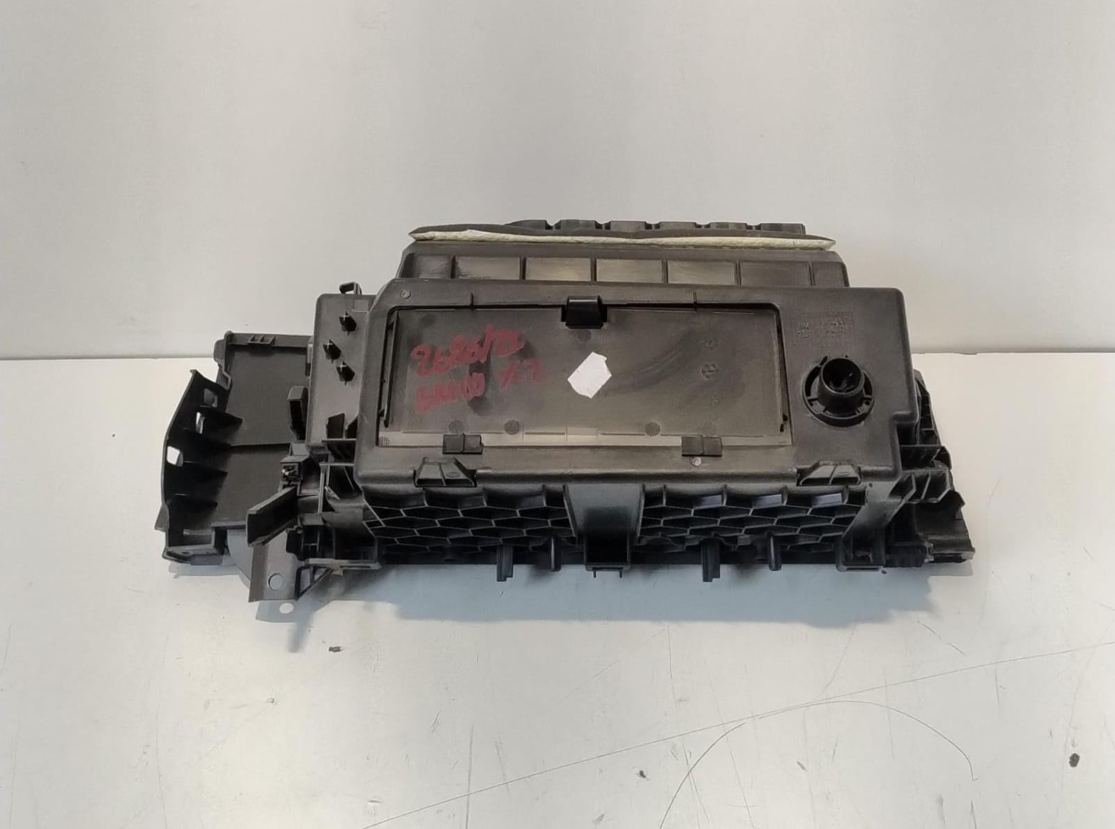 Cassetto vano portaoggetti