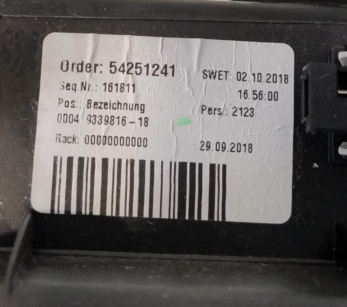 Cassetto vano portaoggetti