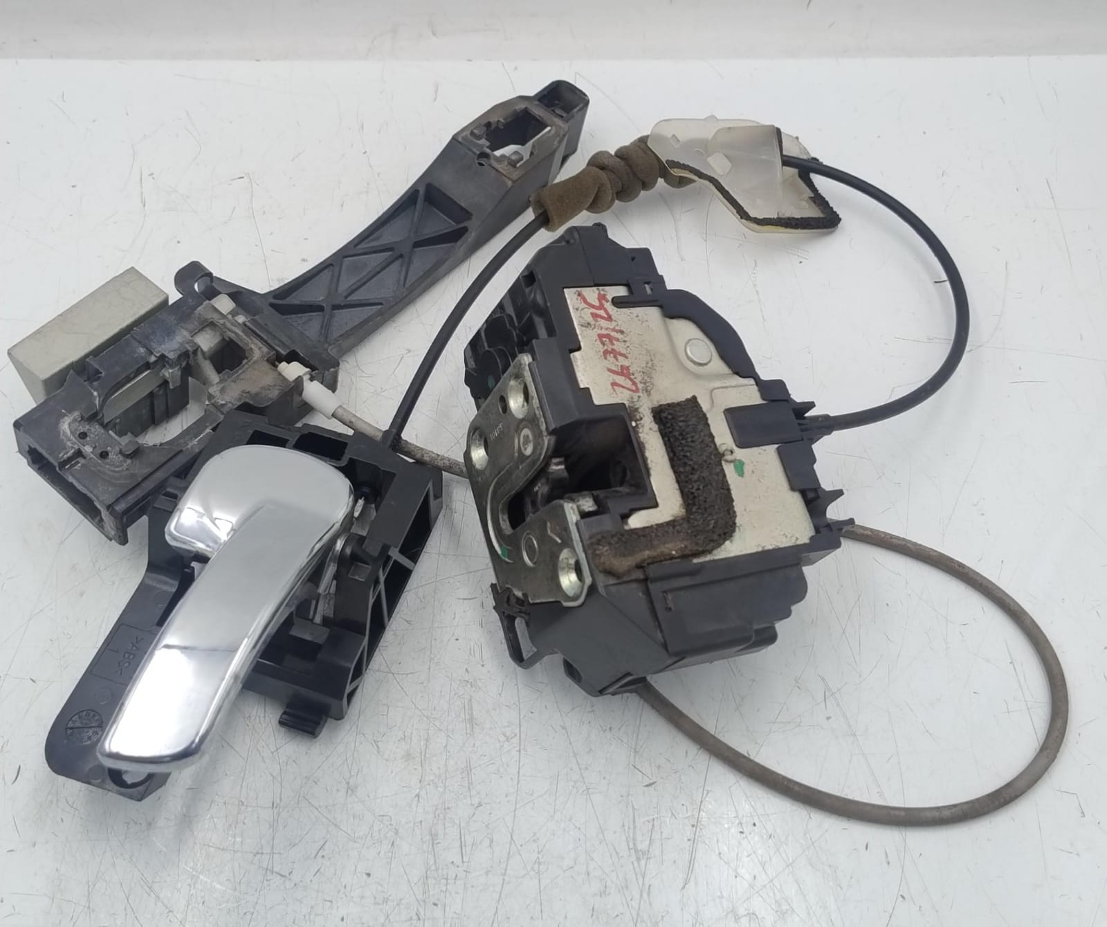 Serratura porta ant. dx.