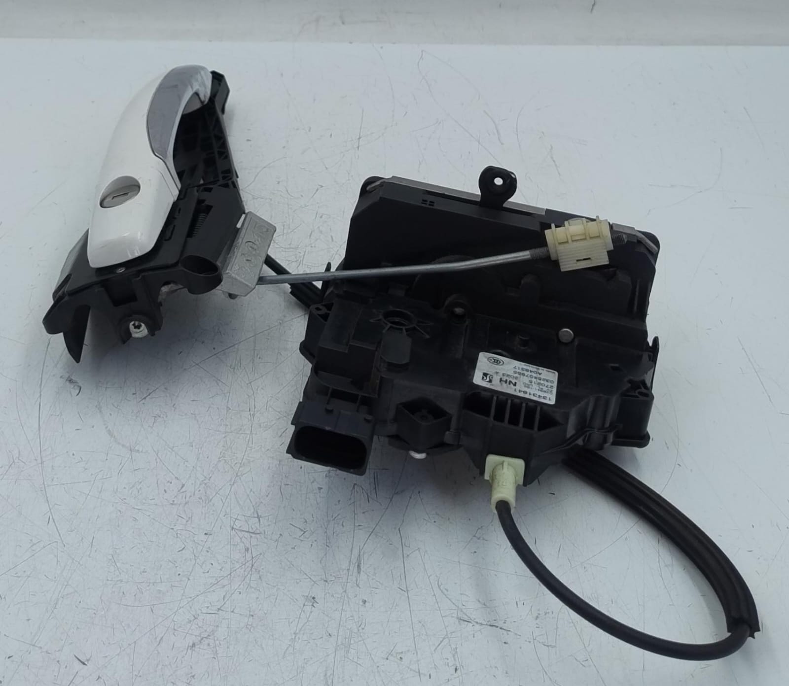 Serratura porta ant. sx. con maniglia esterna