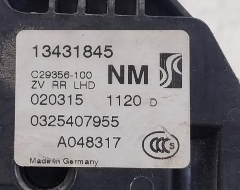 Serratura porta post. dx.