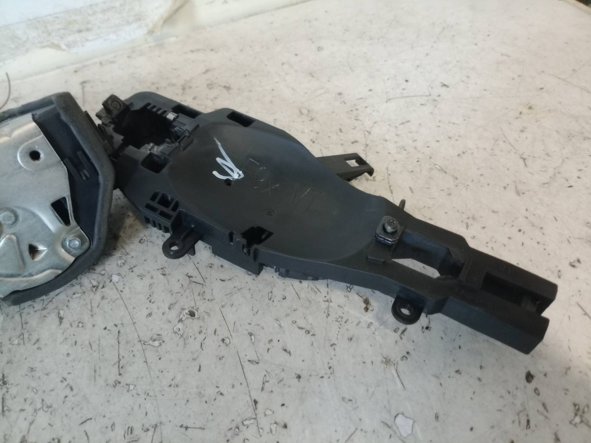 Serratura porta ant. dx.