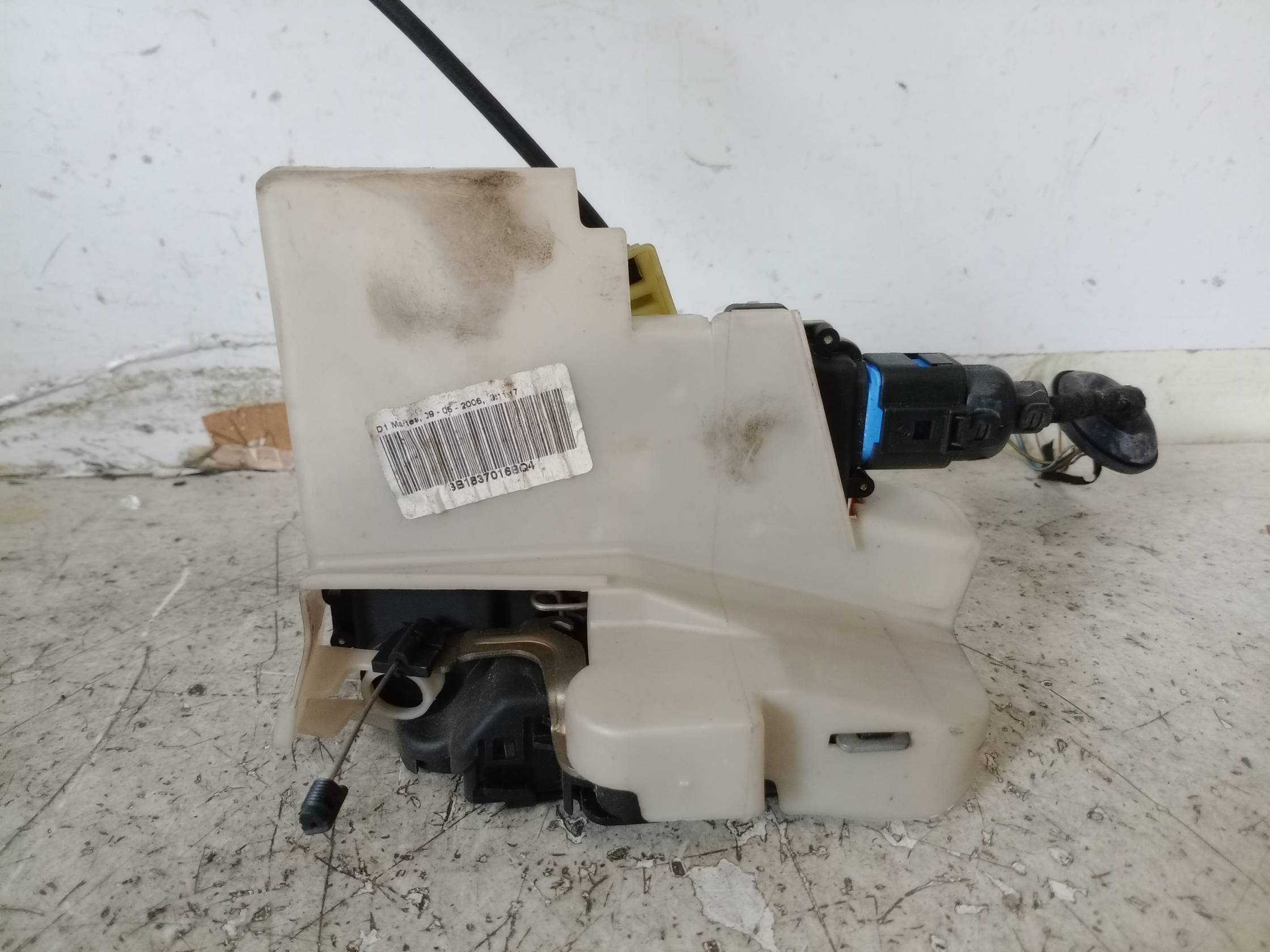 Serratura porta ant. dx.